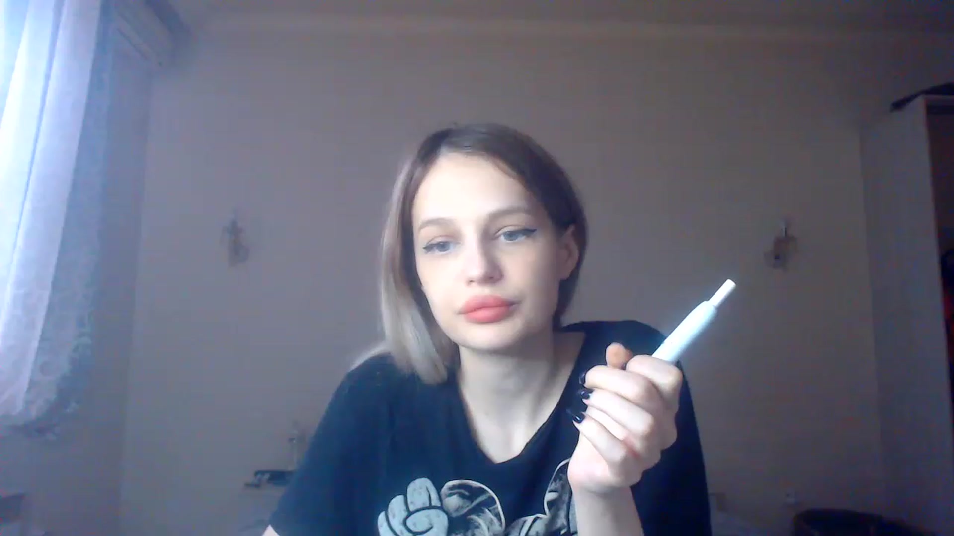 Gallery image thumbnail from Lola_vi's myfreecams stream on, 01/22/2023, 12:03 image 13 of 20