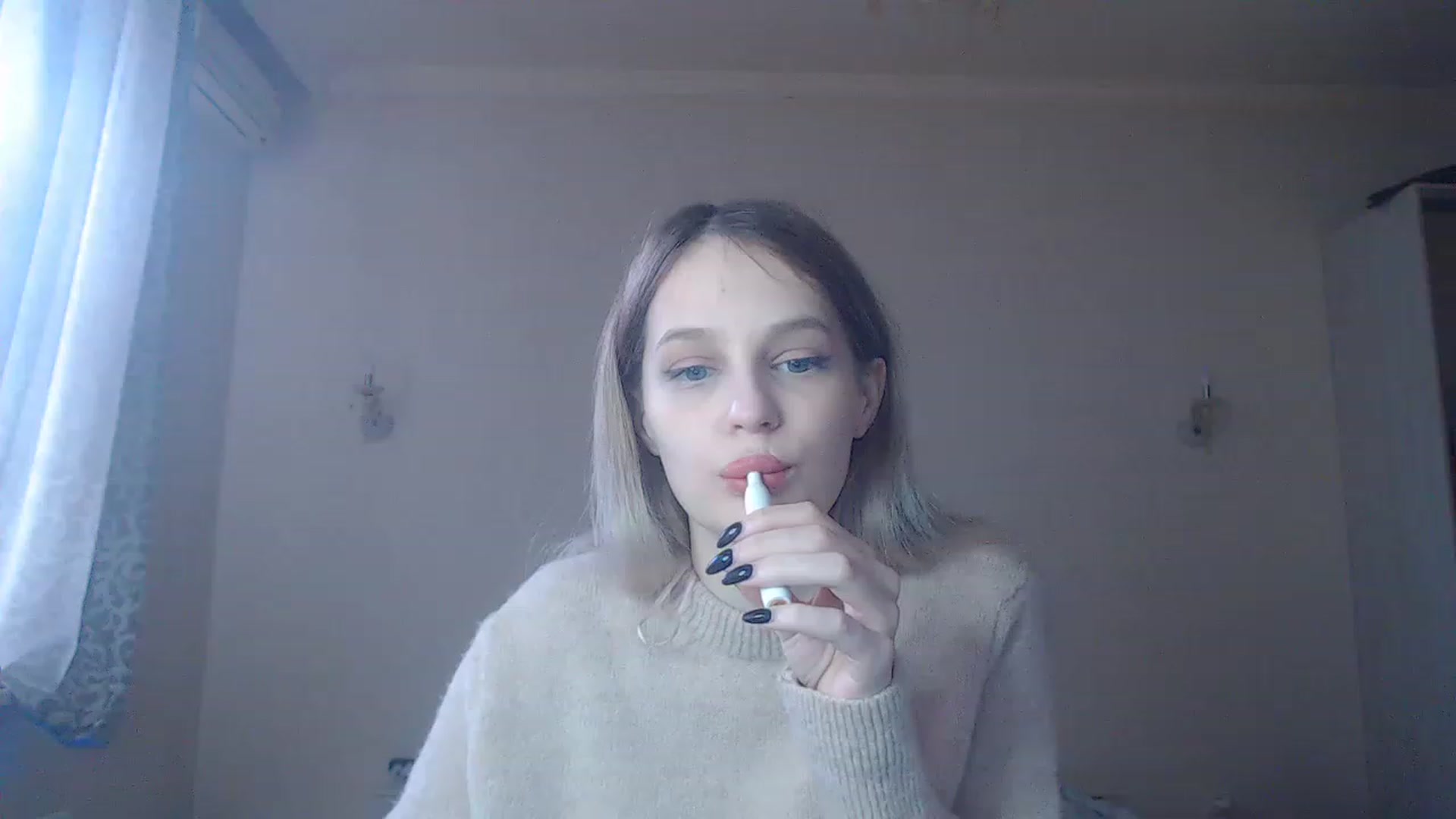 Gallery image thumbnail from Lola_vi's myfreecams stream on, 02/03/2023, 10:58 image 7 of 20