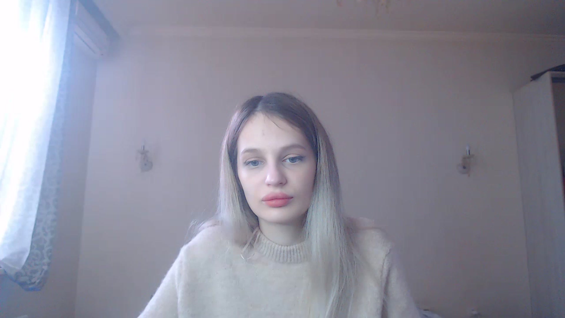 Gallery image thumbnail from Lola_vi's myfreecams stream on, 02/03/2023, 10:58 image 19 of 20