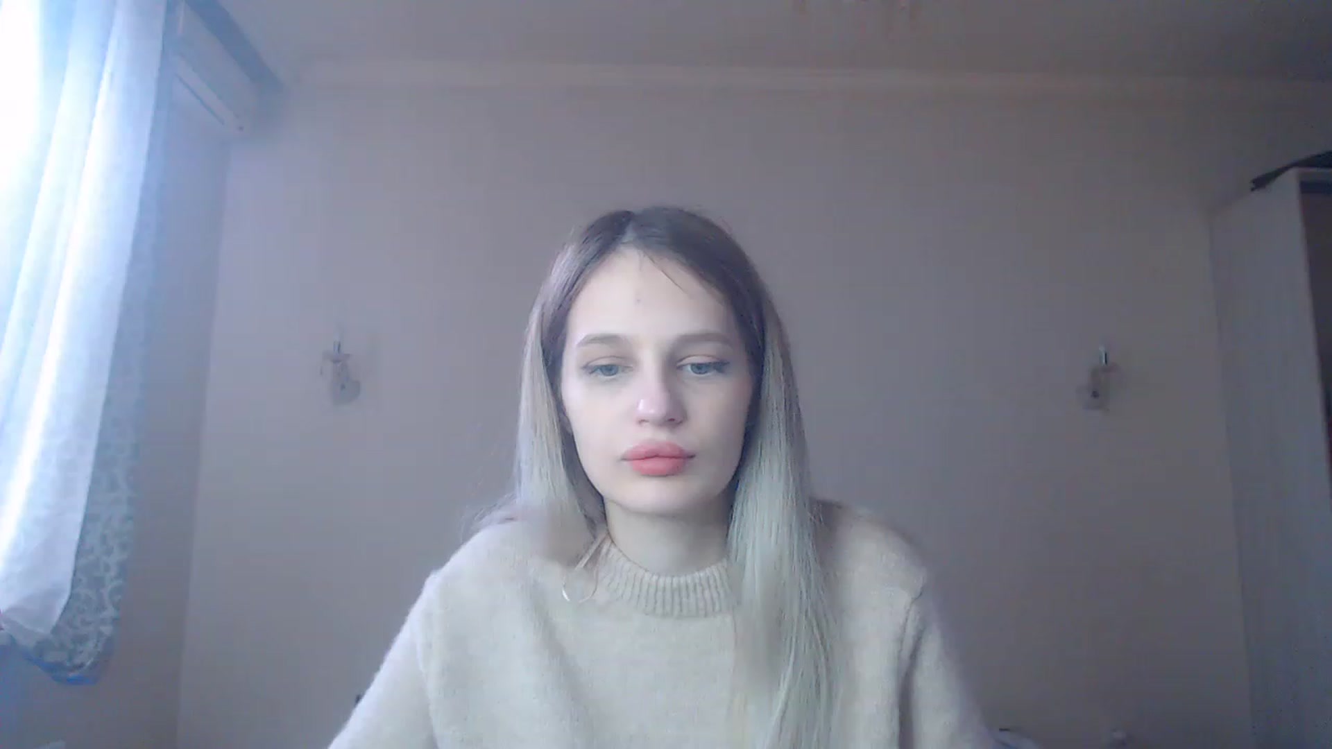 Gallery image thumbnail from Lola_vi's myfreecams stream on, 02/03/2023, 10:58 image 10 of 20
