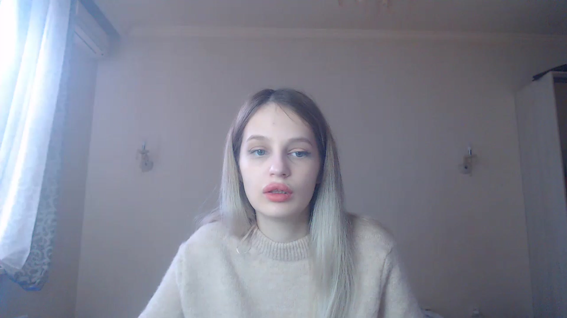 Gallery image thumbnail from Lola_vi's myfreecams stream on, 02/03/2023, 10:58 image 11 of 20