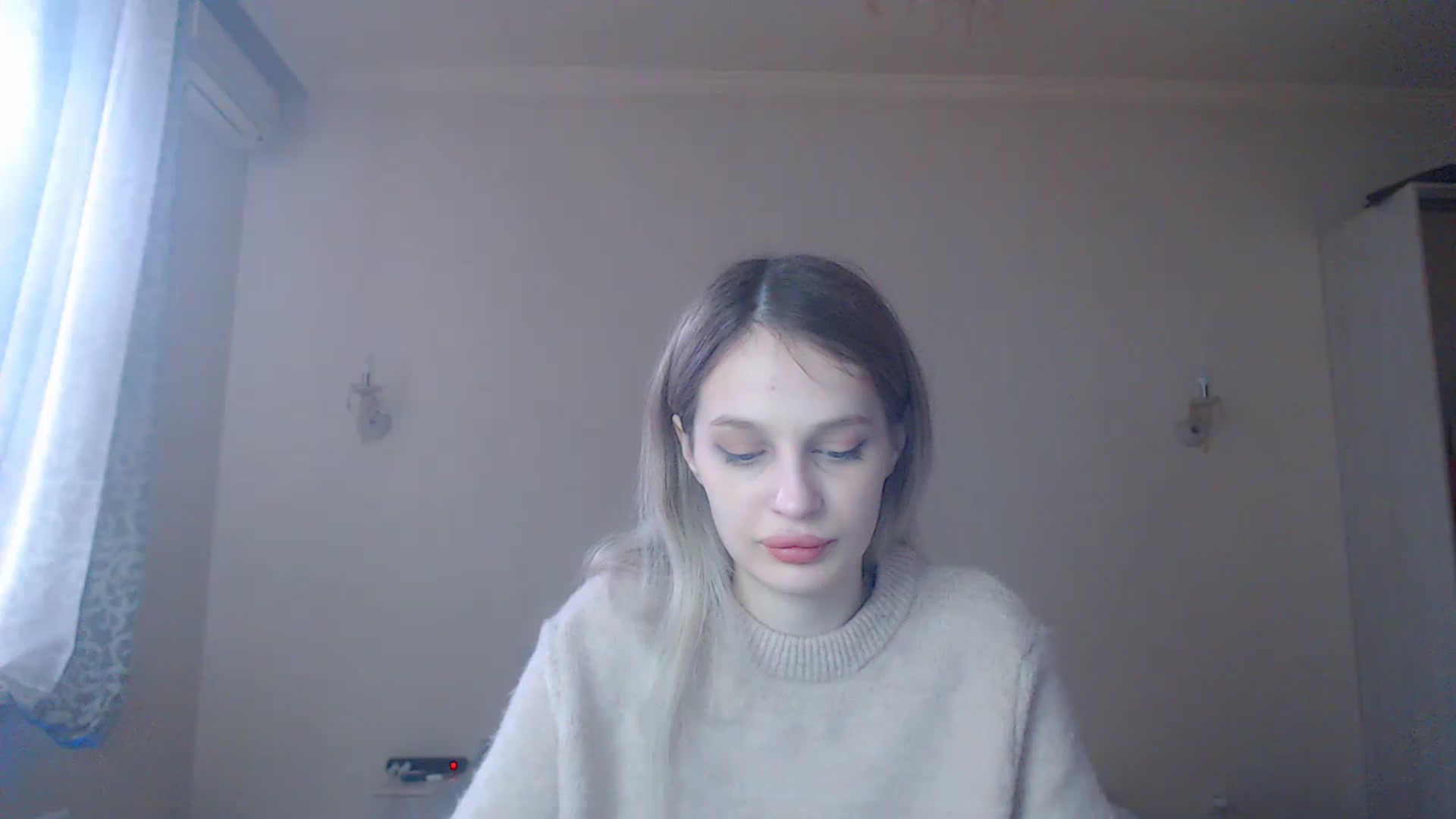Gallery image thumbnail from Lola_vi's myfreecams stream on, 02/03/2023, 11:39 image 13 of 20