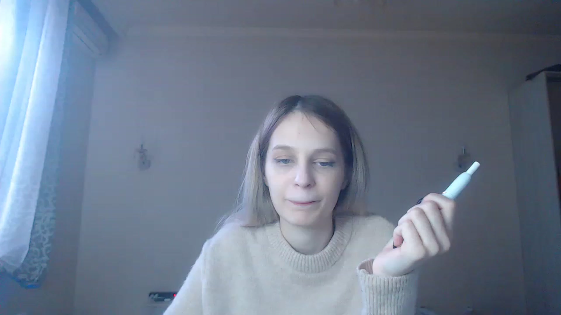 Gallery image thumbnail from Lola_vi's myfreecams stream on, 02/03/2023, 11:39 image 2 of 20