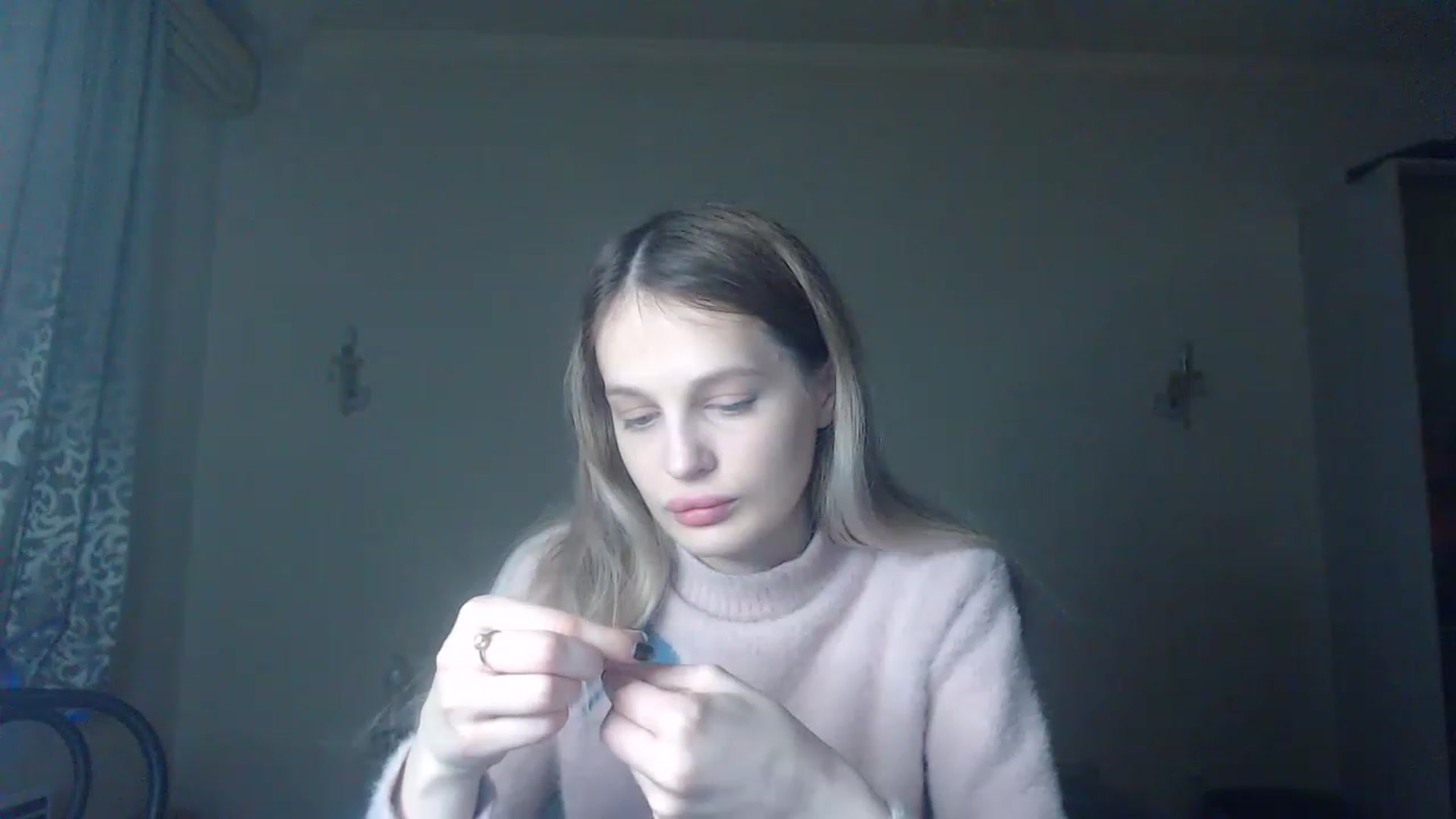 Gallery image thumbnail from Lola_vi's myfreecams stream on, 02/04/2023, 15:57 image 8 of 20