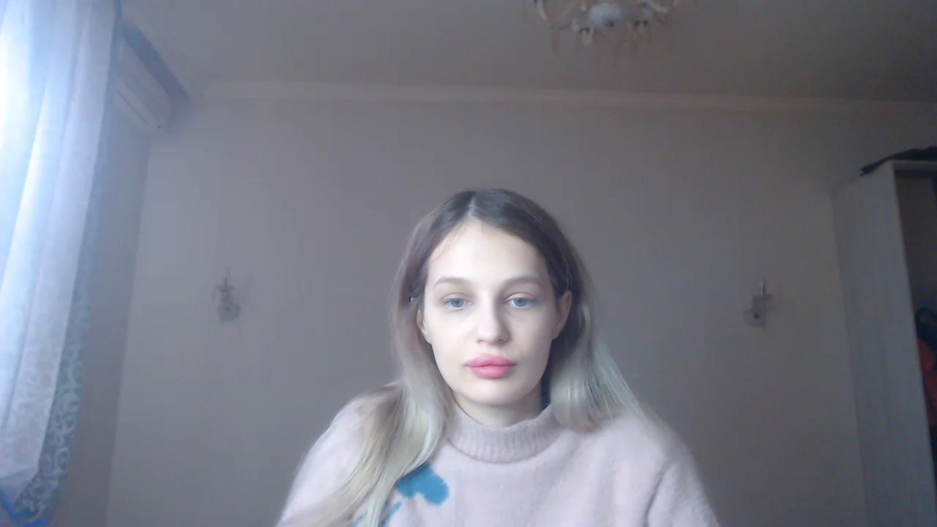 Gallery image thumbnail from Lola_vi's myfreecams stream on, 02/05/2023, 12:53 image 18 of 20