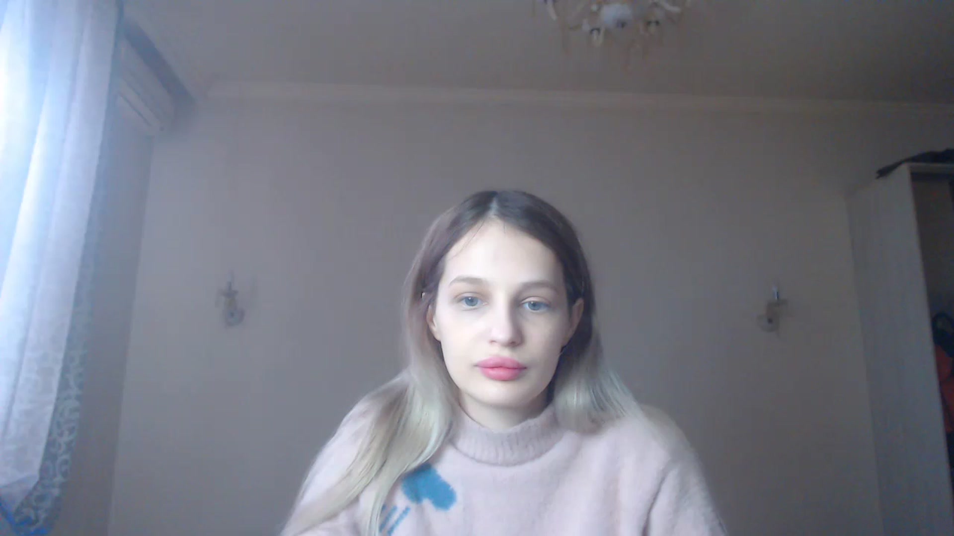 Gallery image thumbnail from Lola_vi's myfreecams stream on, 02/05/2023, 12:53 image 9 of 20
