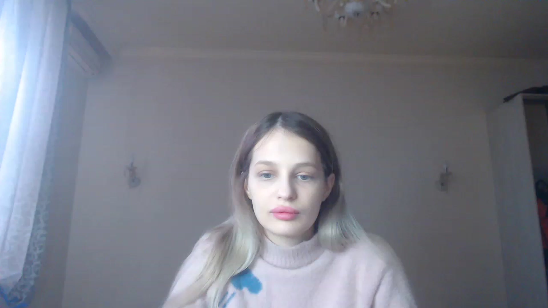 Gallery image thumbnail from Lola_vi's myfreecams stream on, 02/05/2023, 12:53 image 12 of 20