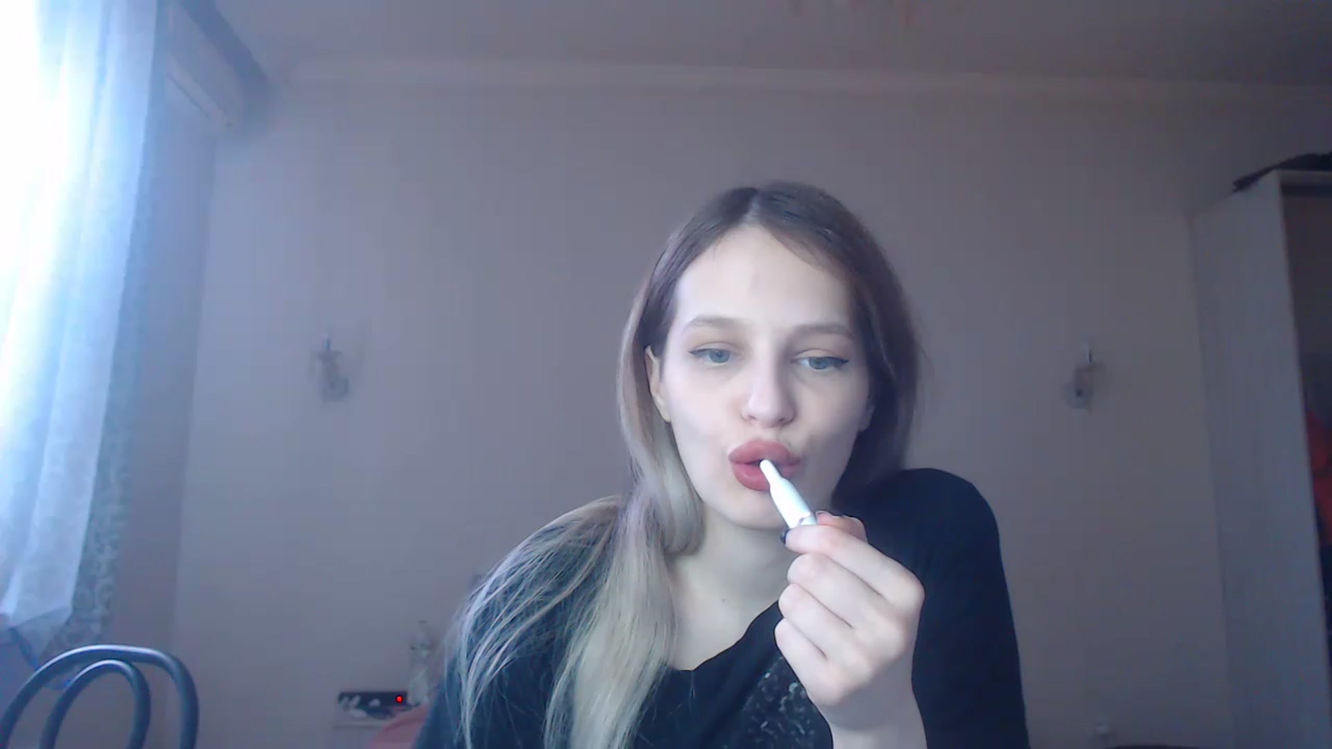 Gallery image thumbnail from Lola_vi's myfreecams stream on, 02/06/2023, 11:54 image 2 of 20