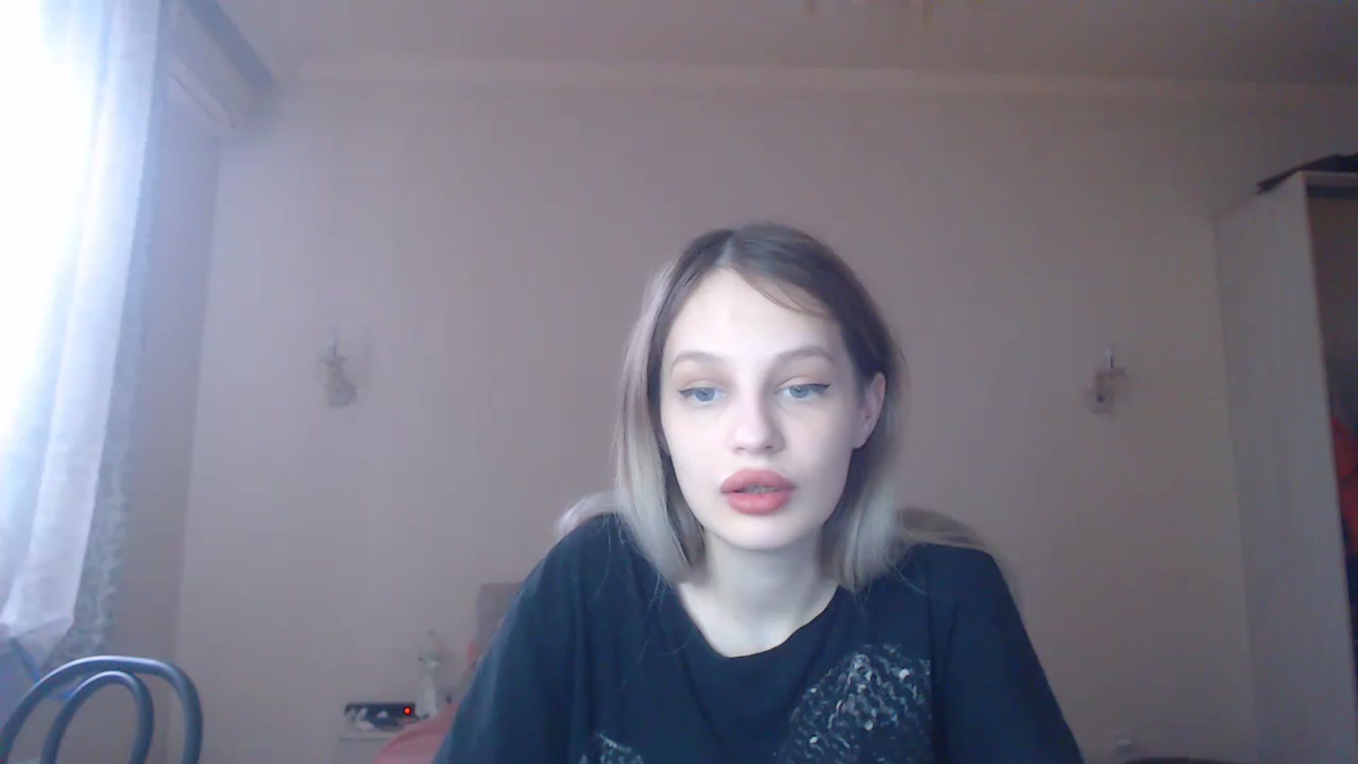 Gallery image thumbnail from Lola_vi's myfreecams stream on, 02/06/2023, 11:54 image 20 of 20