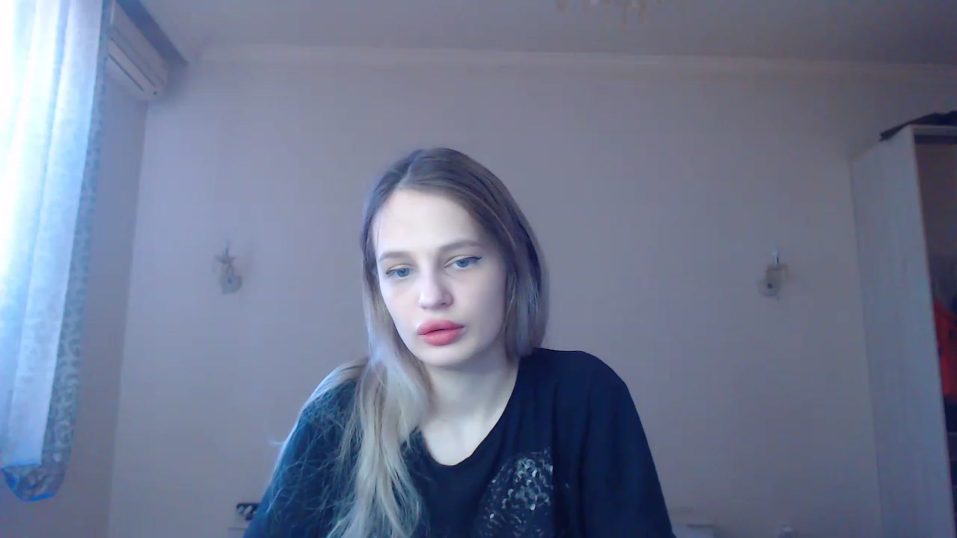 Gallery image thumbnail from Lola_vi's myfreecams stream on, 02/10/2023, 12:08 image 5 of 20