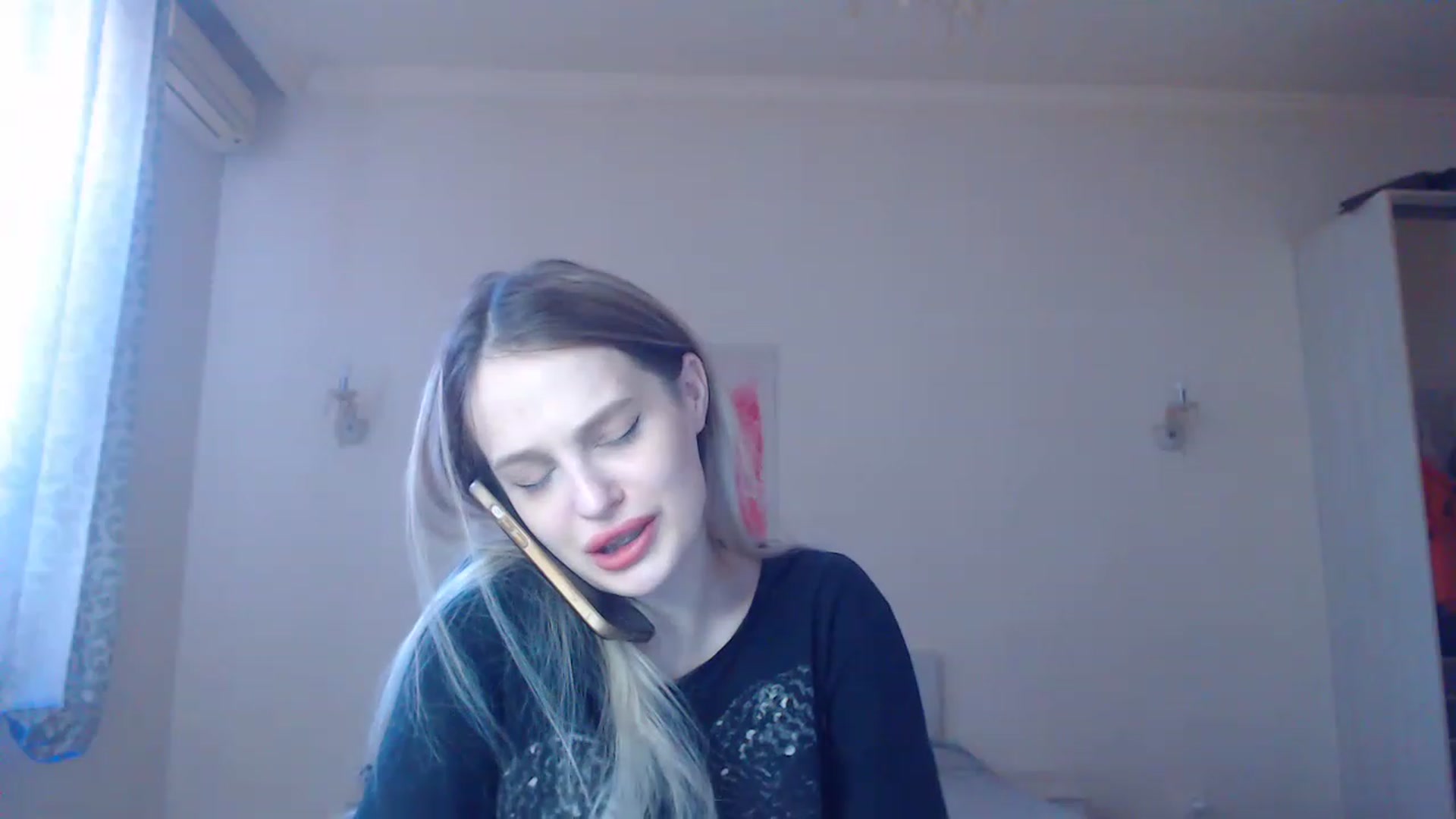 Gallery image thumbnail from Lola_vi's myfreecams stream on, 02/10/2023, 12:08 image 8 of 20