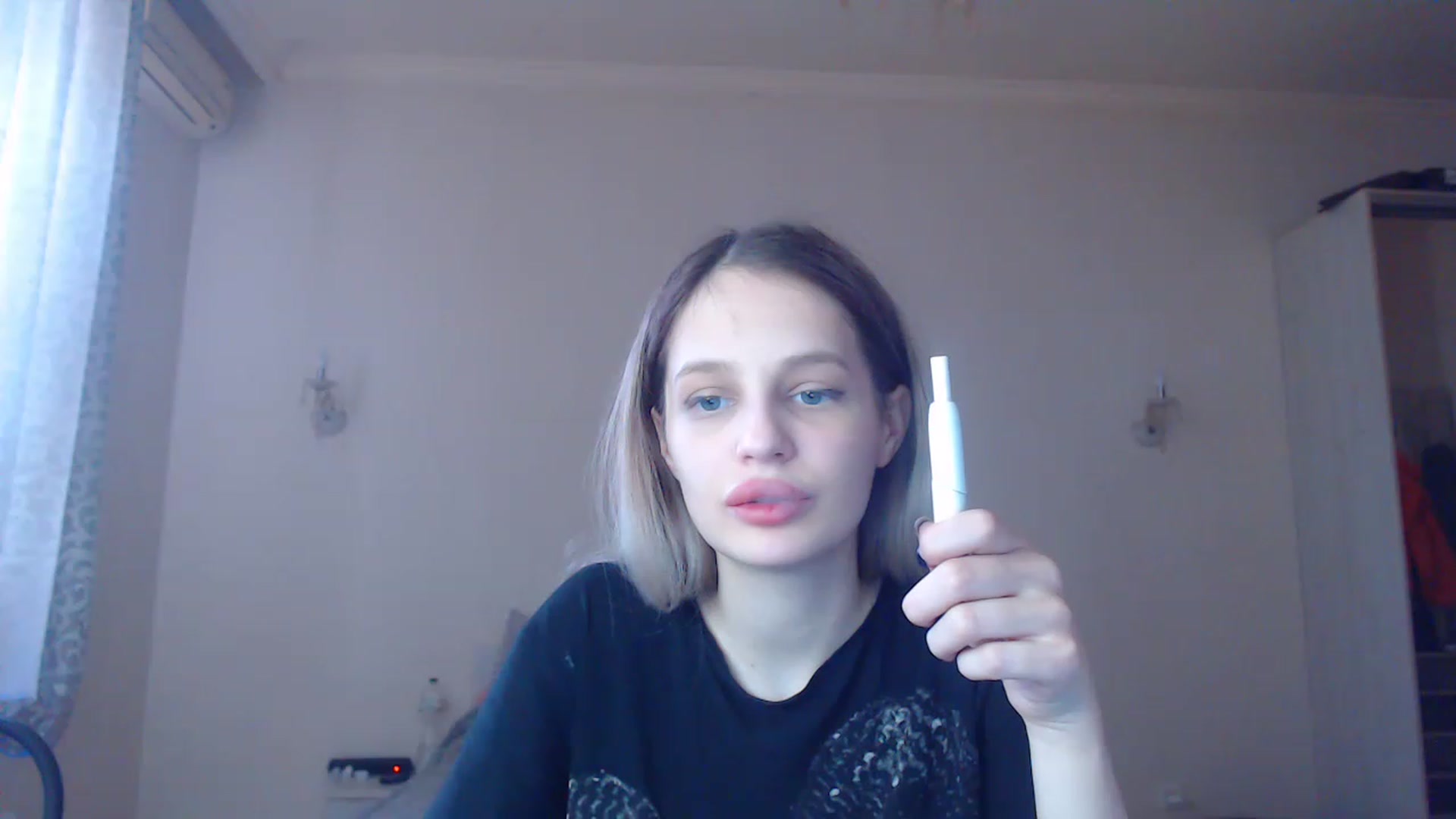 Gallery image thumbnail from Lola_vi's myfreecams stream on, 02/11/2023, 12:48 image 20 of 20