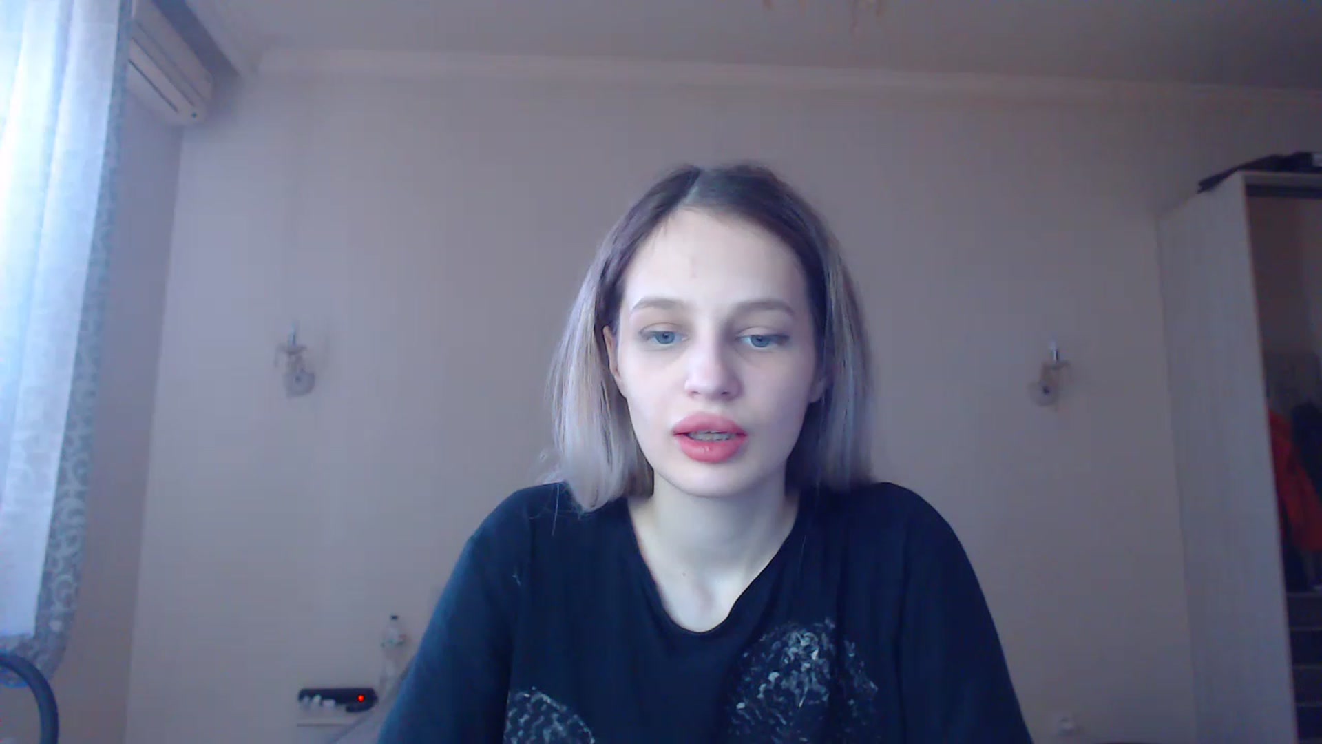 Gallery image thumbnail from Lola_vi's myfreecams stream on, 02/11/2023, 12:48 image 15 of 20