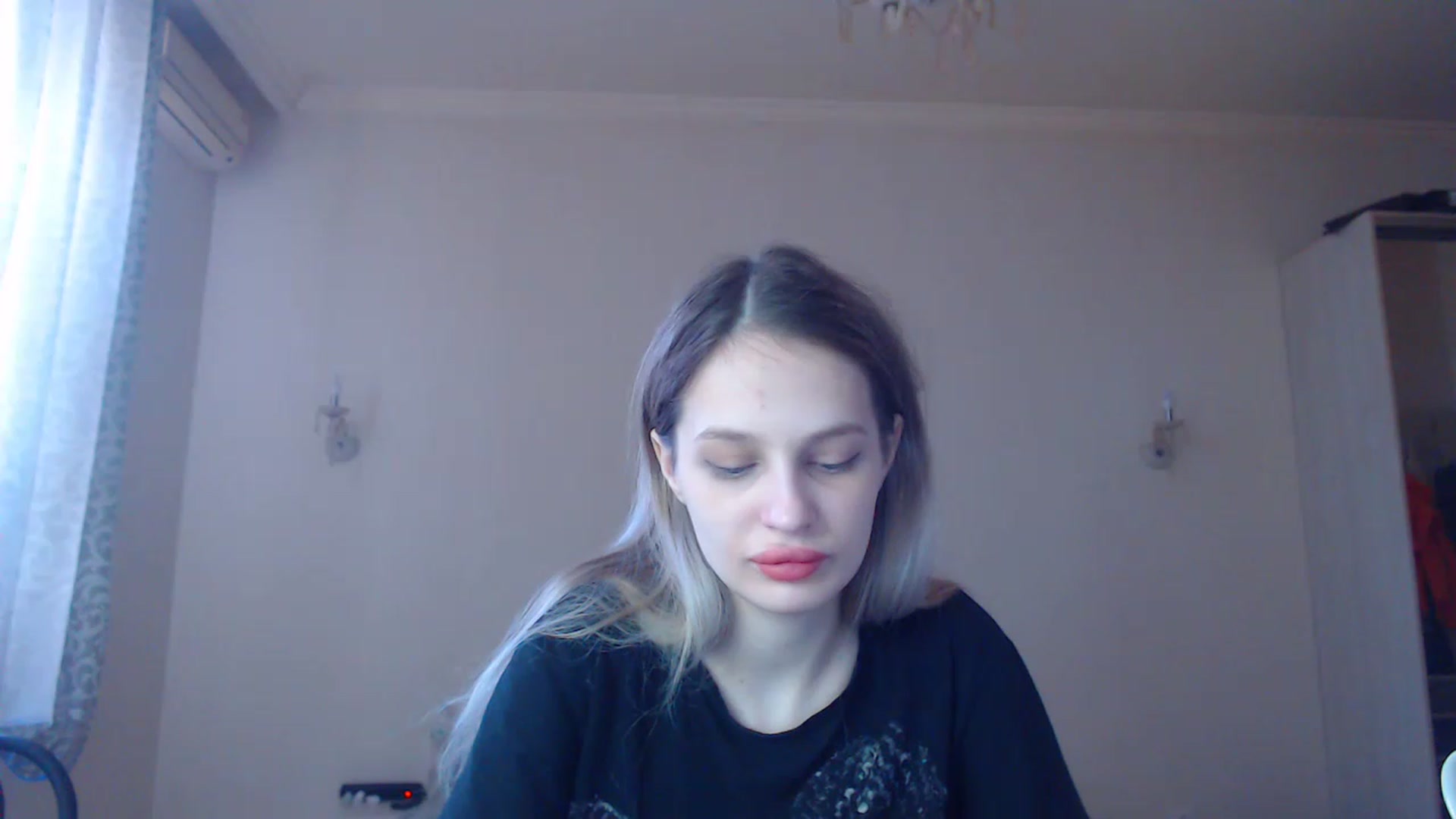 Gallery image thumbnail from Lola_vi's myfreecams stream on, 02/11/2023, 12:48 image 7 of 20