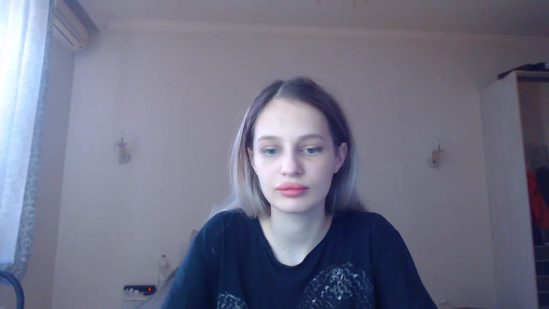 Gallery image thumbnail from Lola_vi's myfreecams stream on, 02/11/2023, 12:48 image 14 of 20