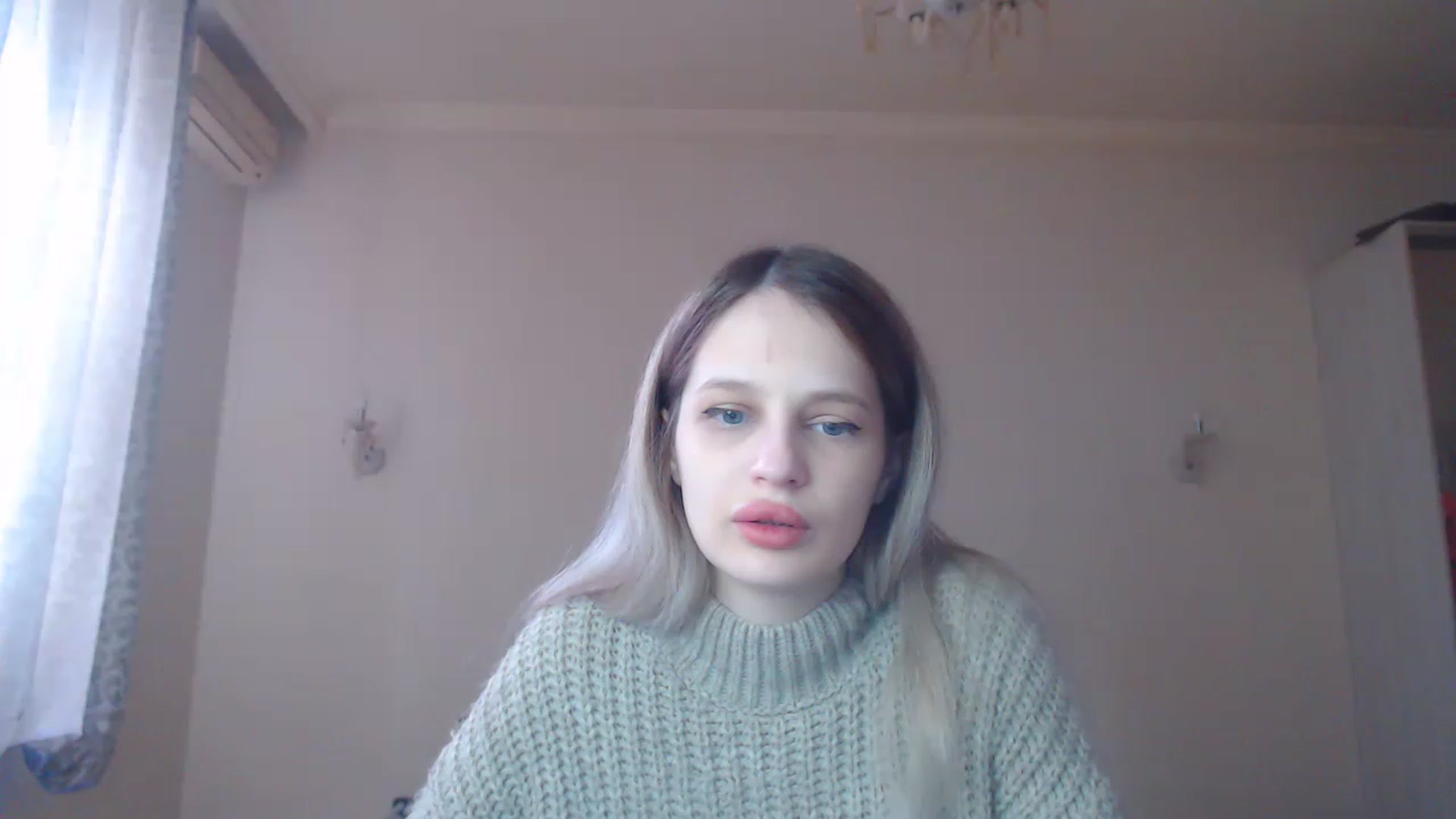 Gallery image thumbnail from Lola_vi's myfreecams stream on, 02/12/2023, 10:59 image 9 of 20