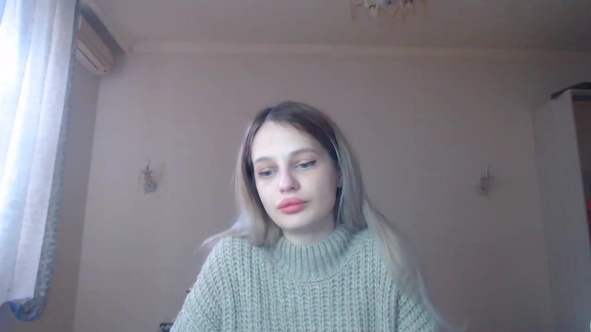 Gallery image thumbnail from Lola_vi's myfreecams stream on, 02/12/2023, 10:59 image 1 of 20