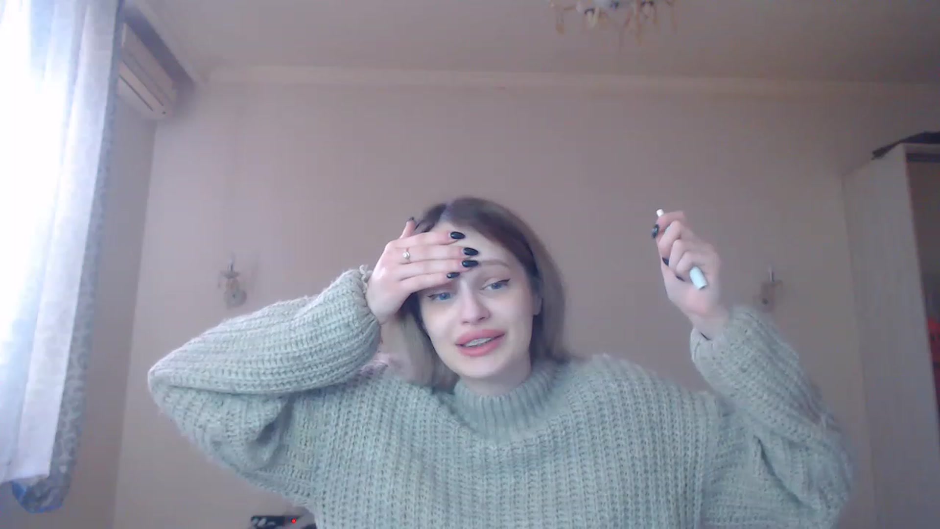 Gallery image thumbnail from Lola_vi's myfreecams stream on, 02/12/2023, 10:59 image 14 of 20