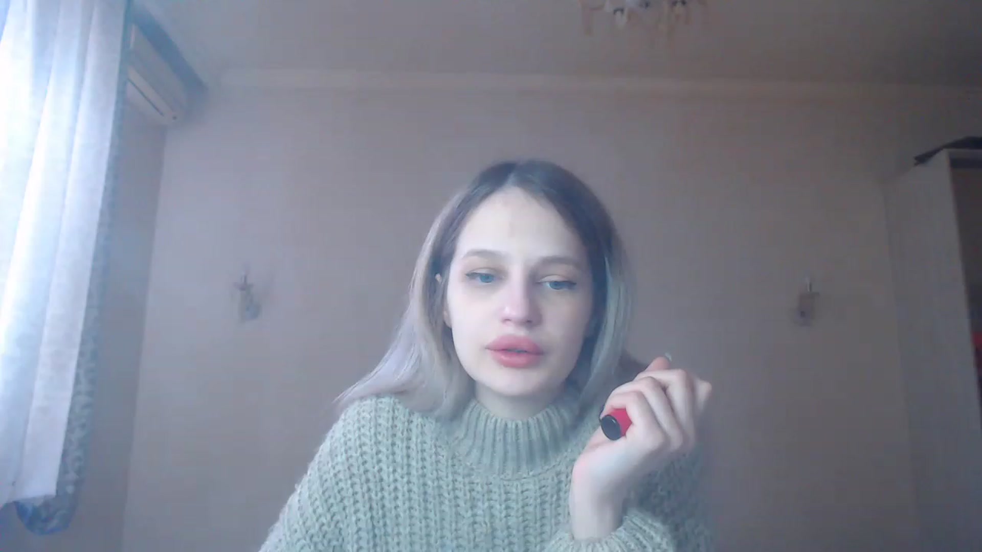 Gallery image thumbnail from Lola_vi's myfreecams stream on, 02/12/2023, 10:59 image 6 of 20
