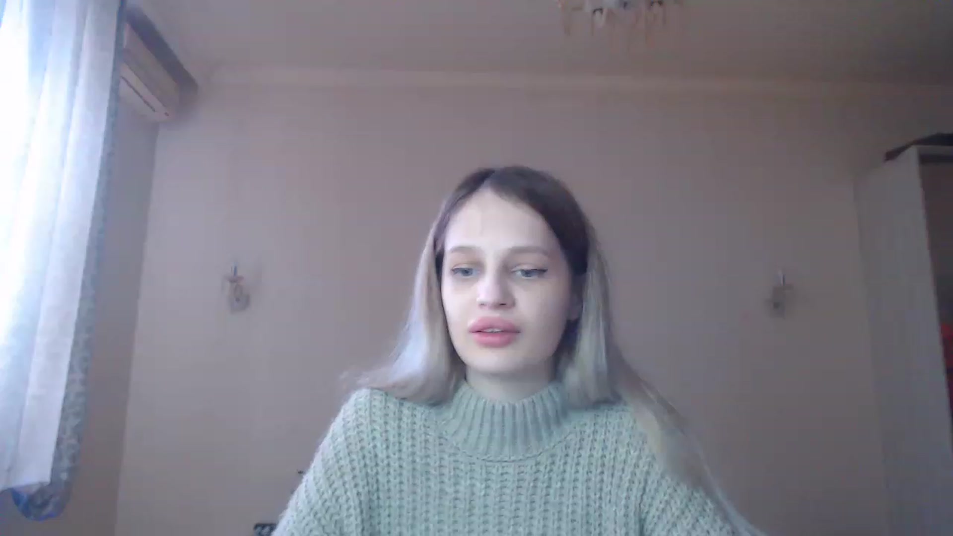 Gallery image thumbnail from Lola_vi's myfreecams stream on, 02/12/2023, 11:49 image 15 of 20