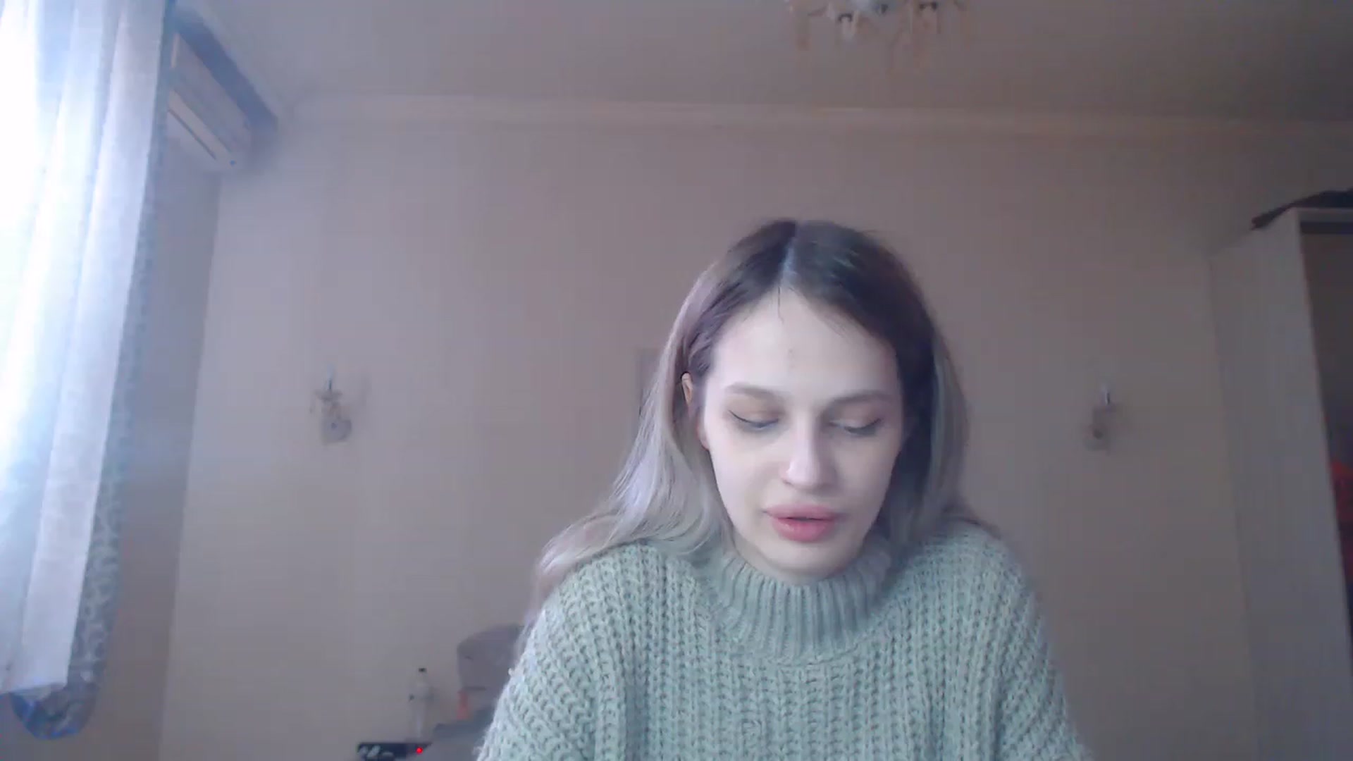 Gallery image thumbnail from Lola_vi's myfreecams stream on, 02/12/2023, 11:49 image 17 of 20