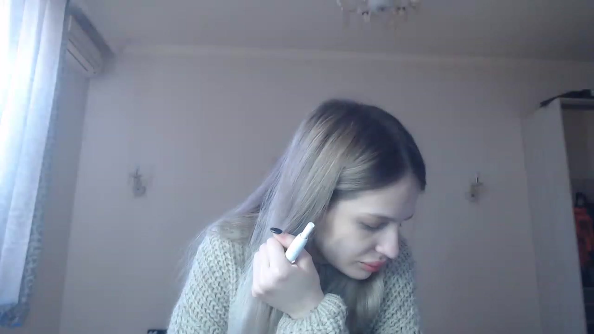 Gallery image thumbnail from Lola_vi's myfreecams stream on, 02/13/2023, 10:59 image 14 of 20