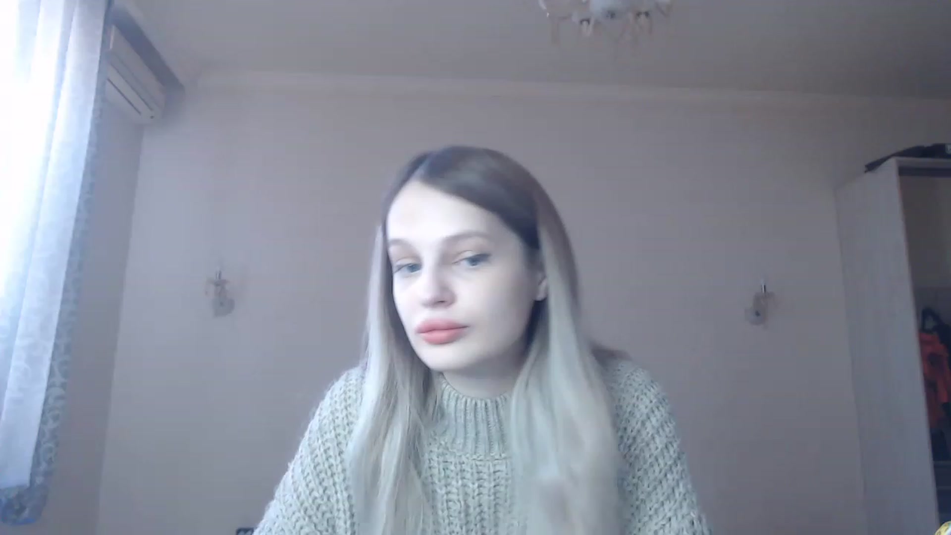 Gallery image thumbnail from Lola_vi's myfreecams stream on, 02/13/2023, 10:59 image 6 of 20