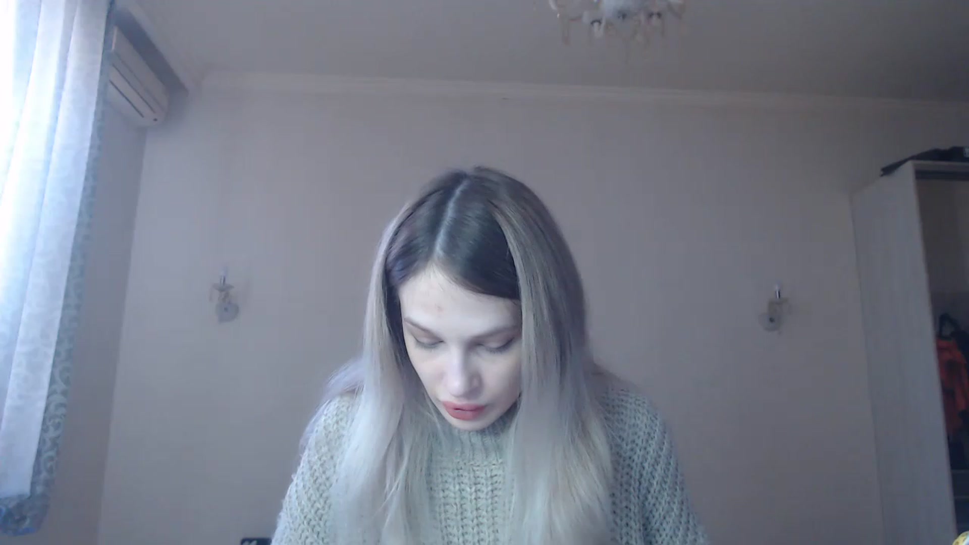 Gallery image thumbnail from Lola_vi's myfreecams stream on, 02/13/2023, 10:59 image 2 of 20