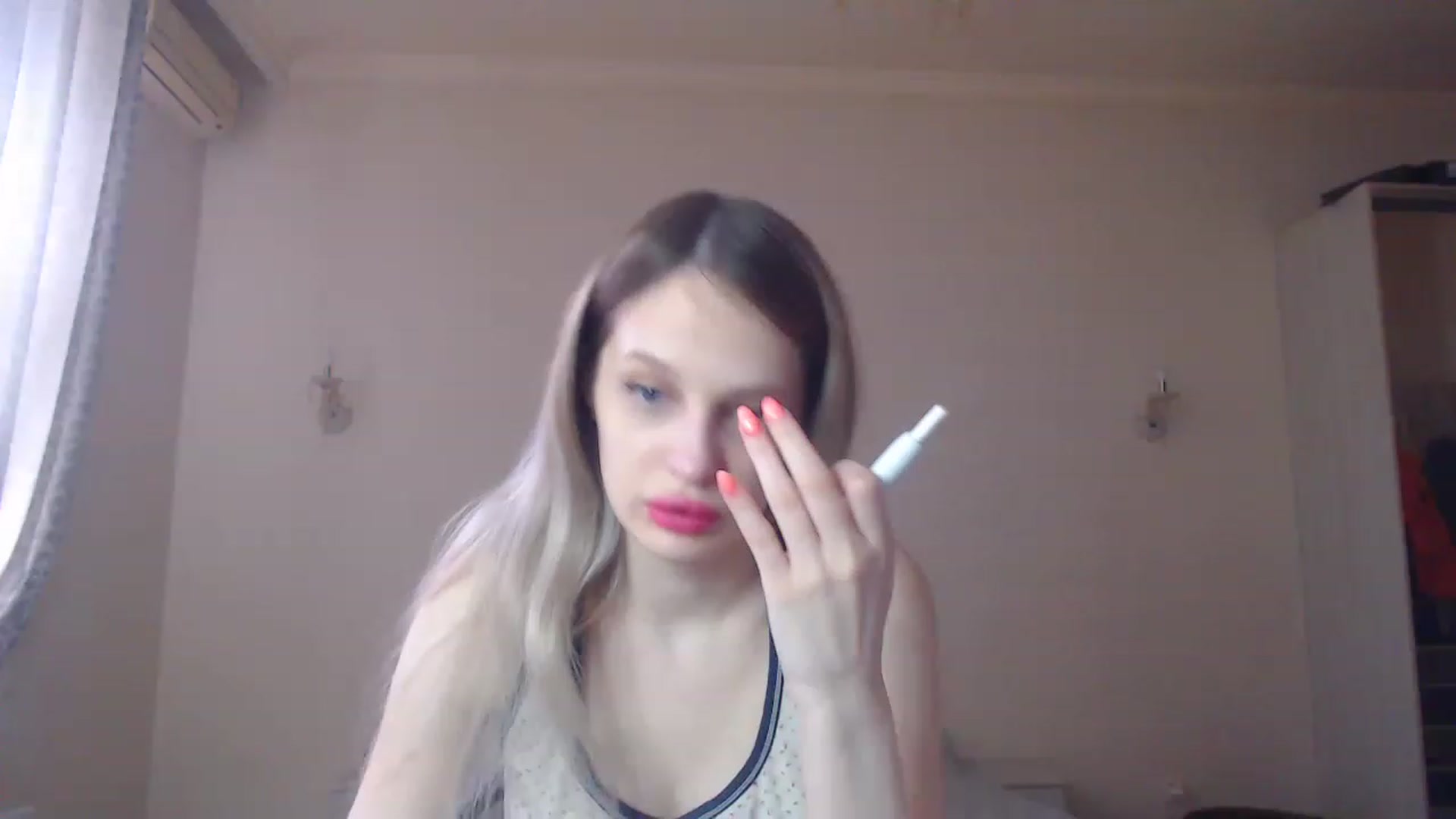 Gallery image thumbnail from Lola_vi's myfreecams stream on, 02/14/2023, 10:49 image 5 of 20