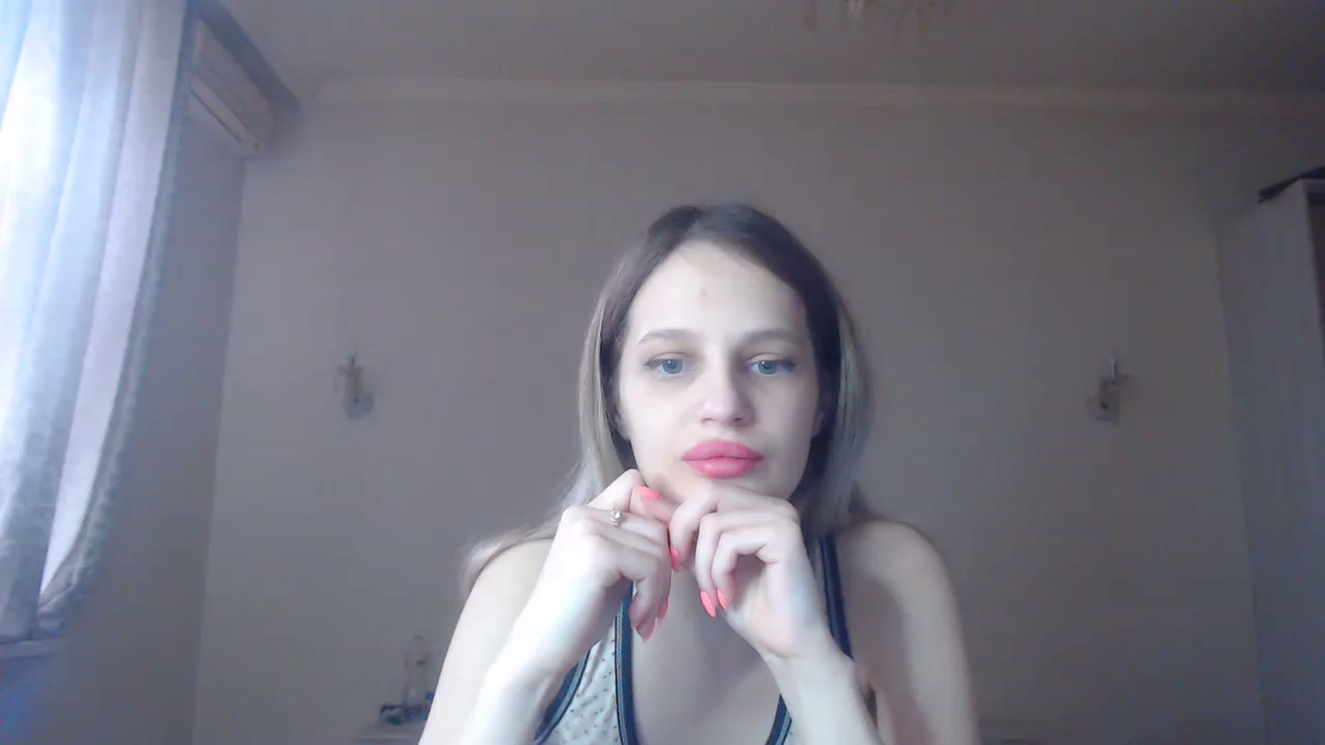 Gallery image thumbnail from Lola_vi's myfreecams stream on, 02/15/2023, 11:58 image 4 of 20