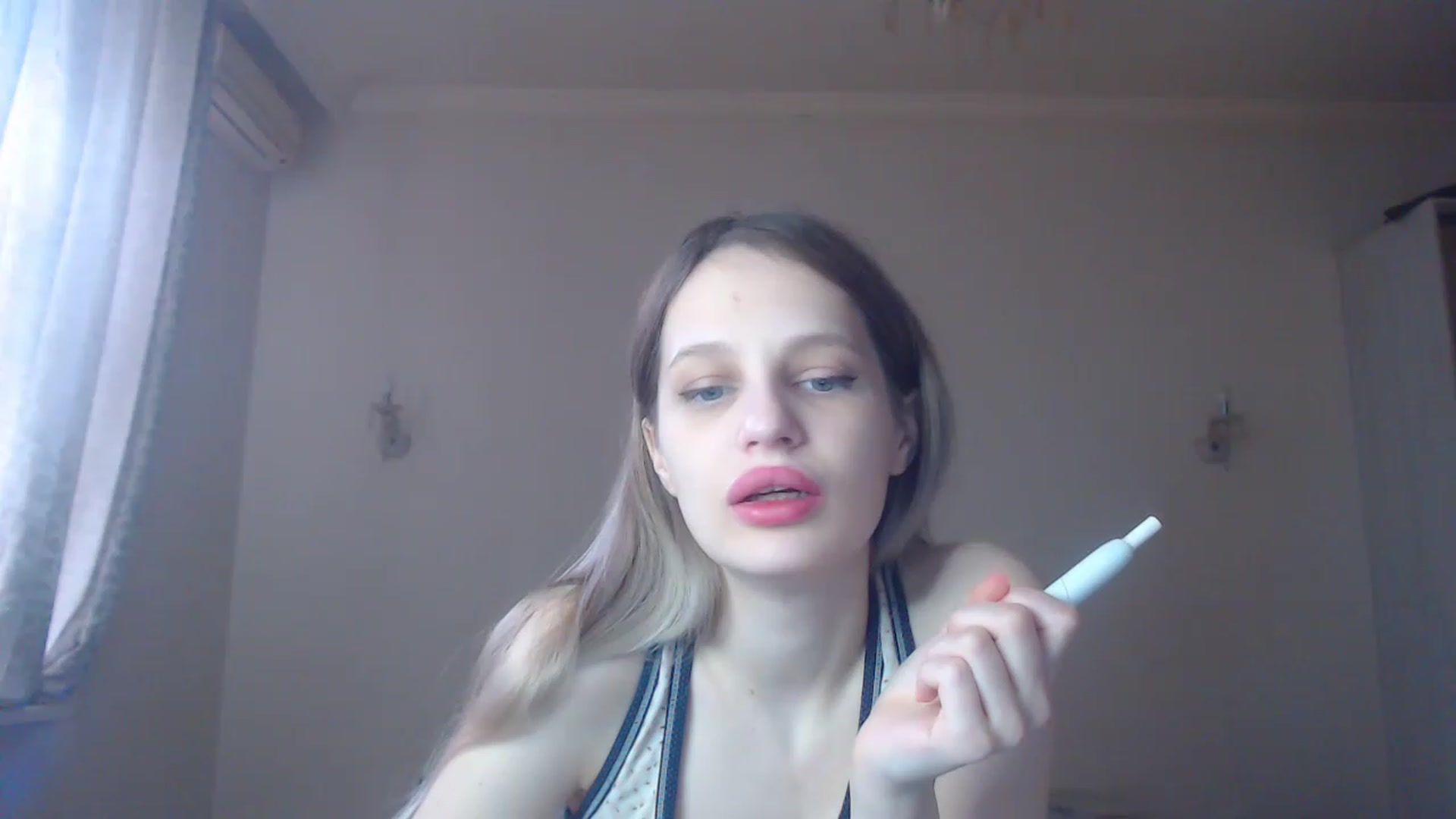 Gallery image thumbnail from Lola_vi's myfreecams stream on, 02/15/2023, 11:58 image 6 of 20