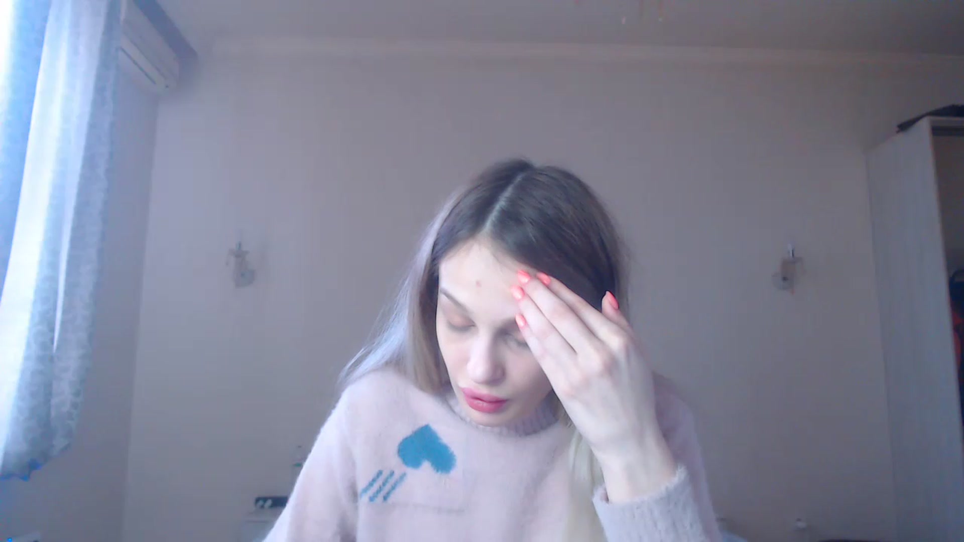 Gallery image thumbnail from Lola_vi's myfreecams stream on, 02/17/2023, 12:03 image 5 of 20