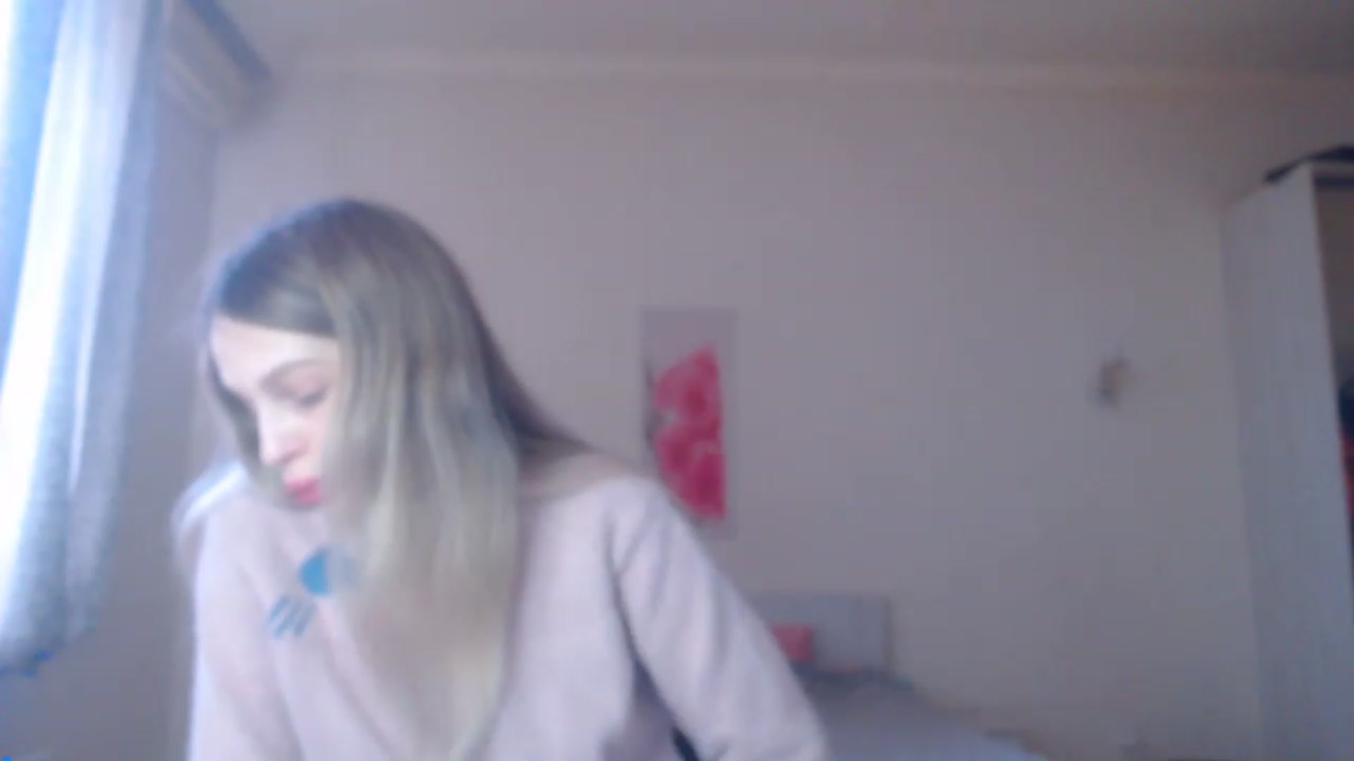 Gallery image thumbnail from Lola_vi's myfreecams stream on, 02/17/2023, 12:03 image 3 of 20