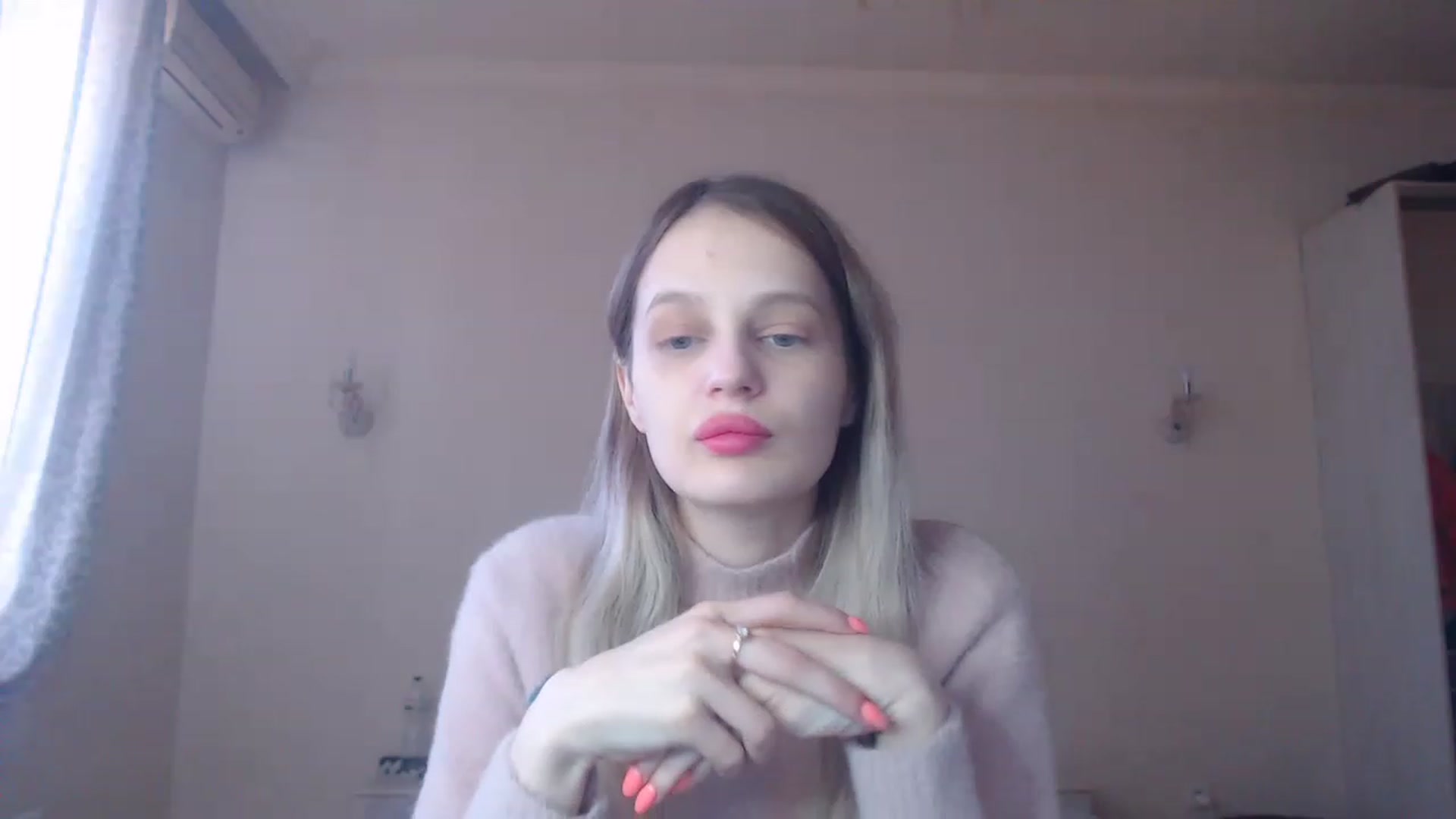 Gallery image thumbnail from Lola_vi's myfreecams stream on, 02/18/2023, 10:59 image 5 of 20