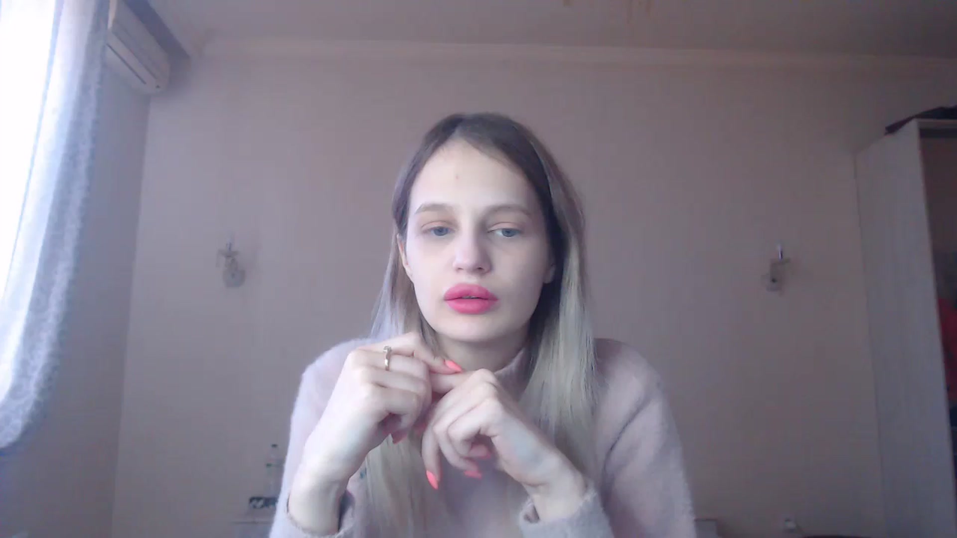 Gallery image thumbnail from Lola_vi's myfreecams stream on, 02/18/2023, 10:59 image 6 of 20