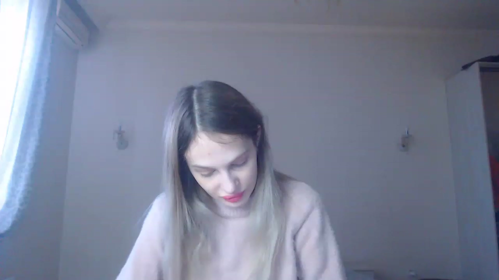 Gallery image thumbnail from Lola_vi's myfreecams stream on, 02/18/2023, 10:59 image 1 of 20