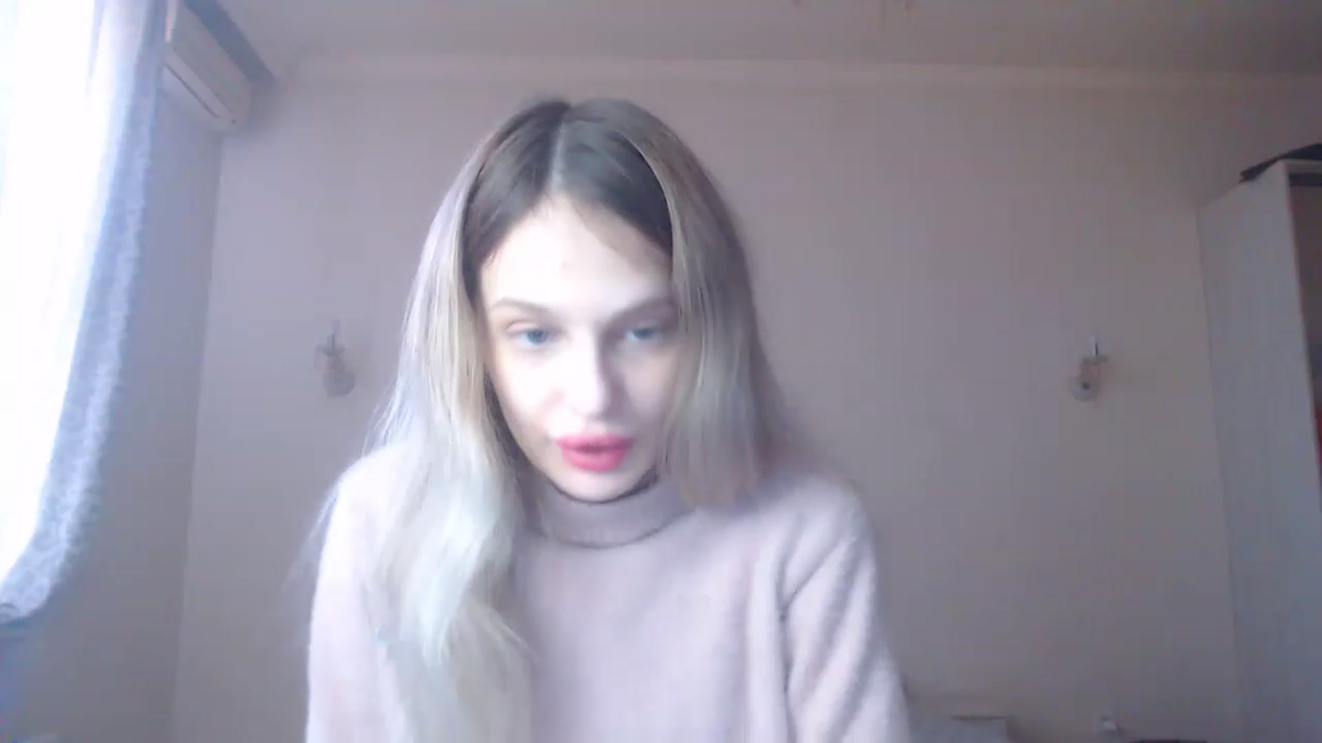 Gallery image thumbnail from Lola_vi's myfreecams stream on, 02/18/2023, 11:14 image 7 of 20