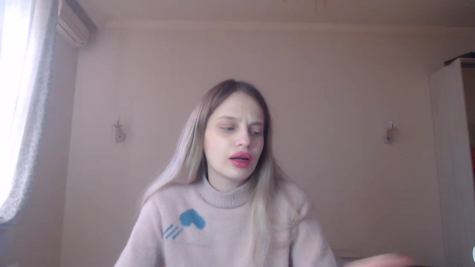 Gallery image thumbnail from Lola_vi's myfreecams stream on, 02/18/2023, 12:06 image 4 of 20