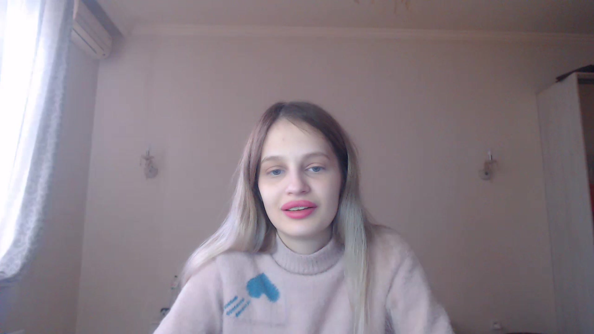Gallery image thumbnail from Lola_vi's myfreecams stream on, 02/18/2023, 12:06 image 7 of 20