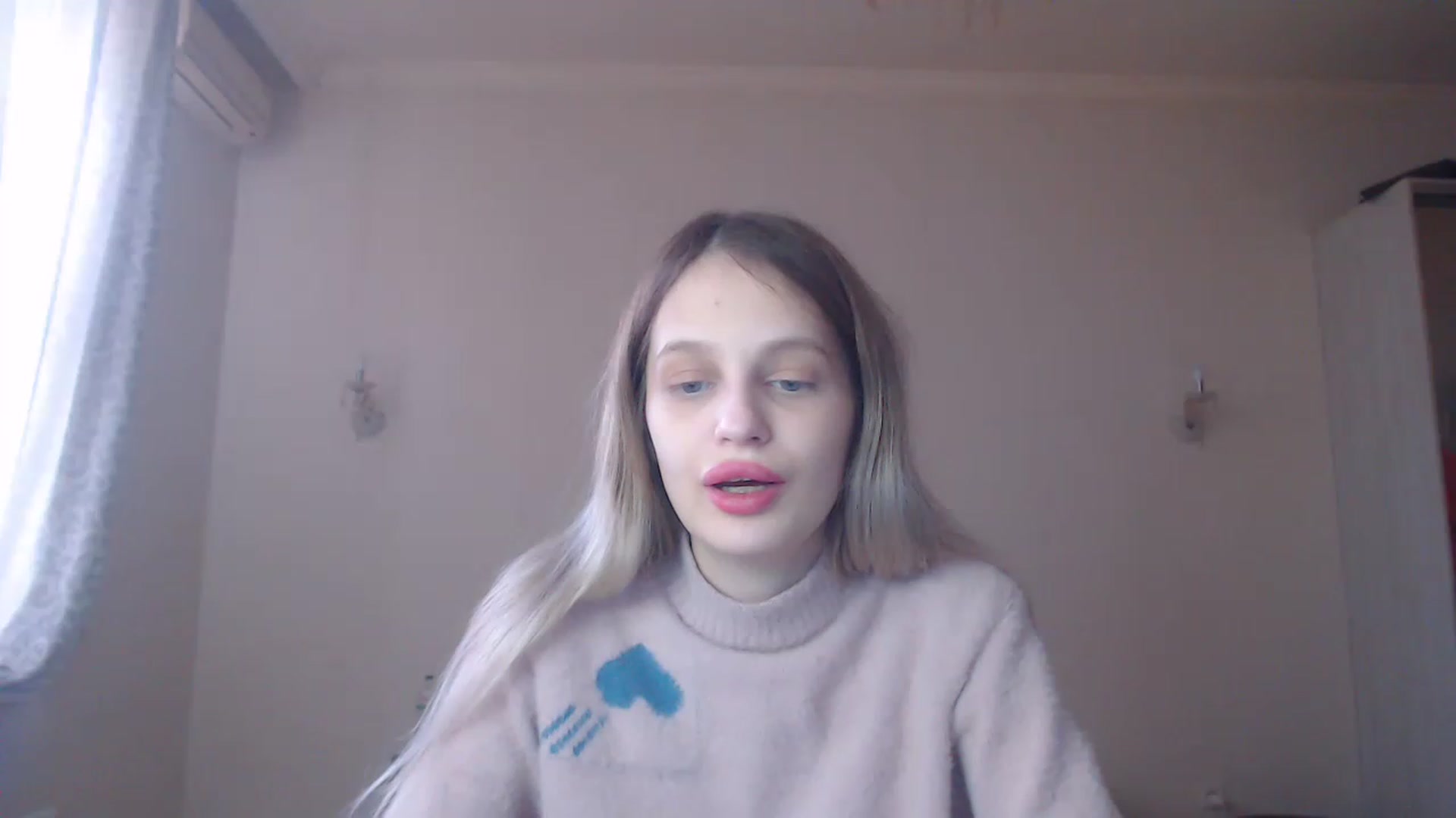 Gallery image thumbnail from Lola_vi's myfreecams stream on, 02/18/2023, 12:06 image 14 of 20