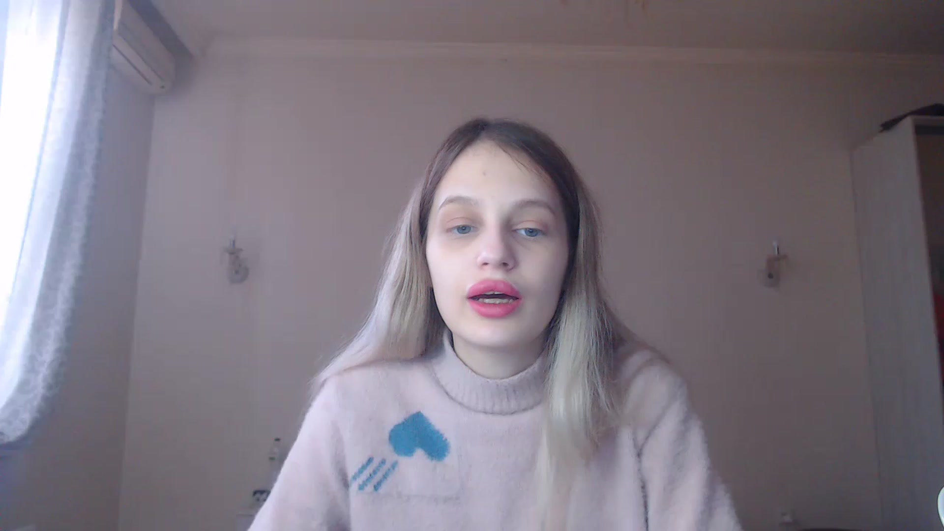 Gallery image thumbnail from Lola_vi's myfreecams stream on, 02/18/2023, 12:06 image 2 of 20