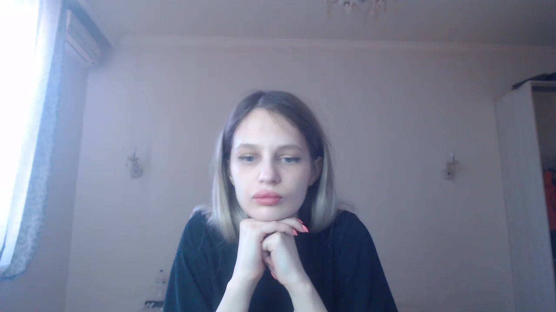 Gallery image thumbnail from Lola_vi's myfreecams stream on, 02/22/2023, 11:32 image 15 of 20