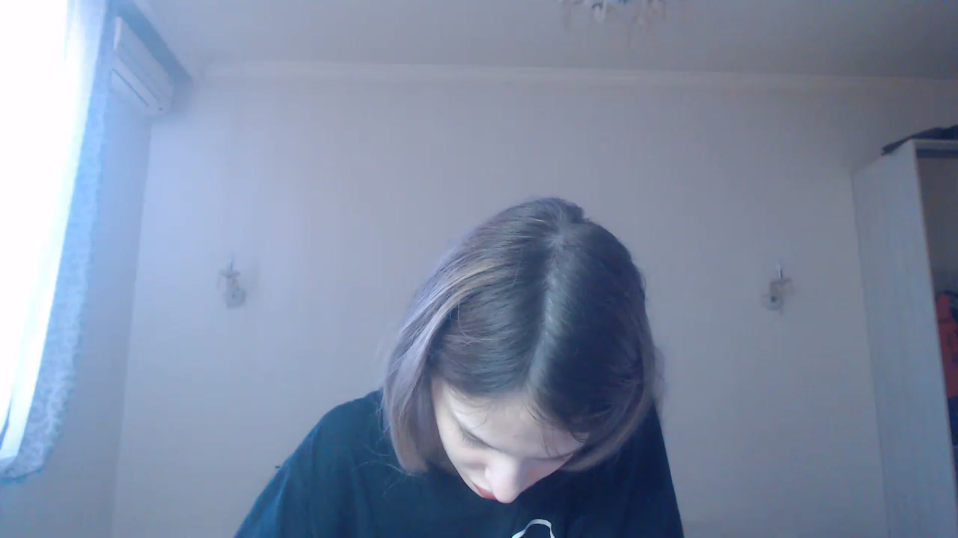 Gallery image thumbnail from Lola_vi's myfreecams stream on, 02/22/2023, 11:32 image 8 of 20