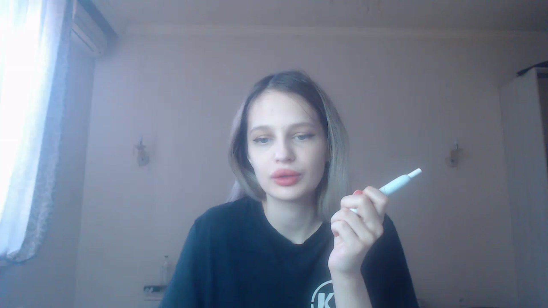 Gallery image thumbnail from Lola_vi's myfreecams stream on, 02/25/2023, 12:32 image 6 of 20