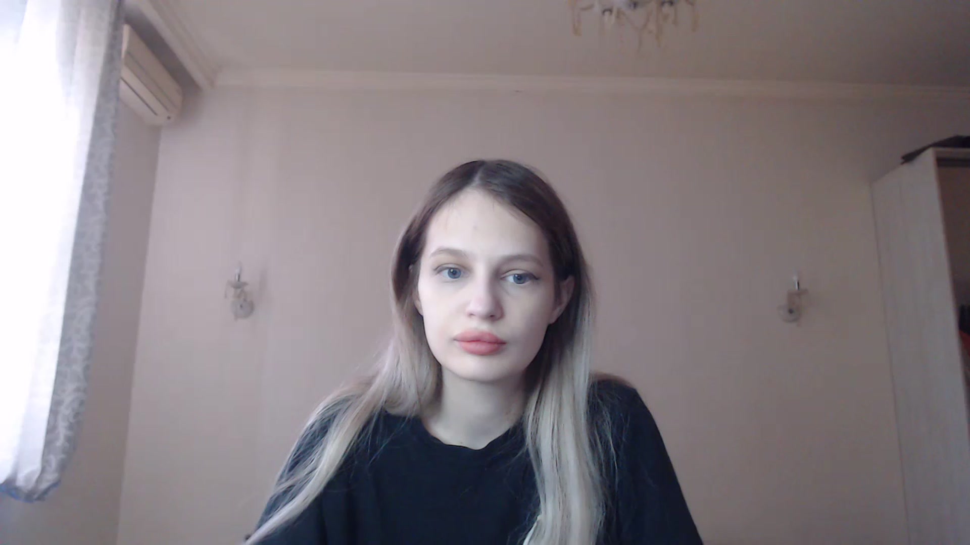 Gallery image thumbnail from Lola_vi's myfreecams stream on, 02/26/2023, 11:38 image 4 of 20