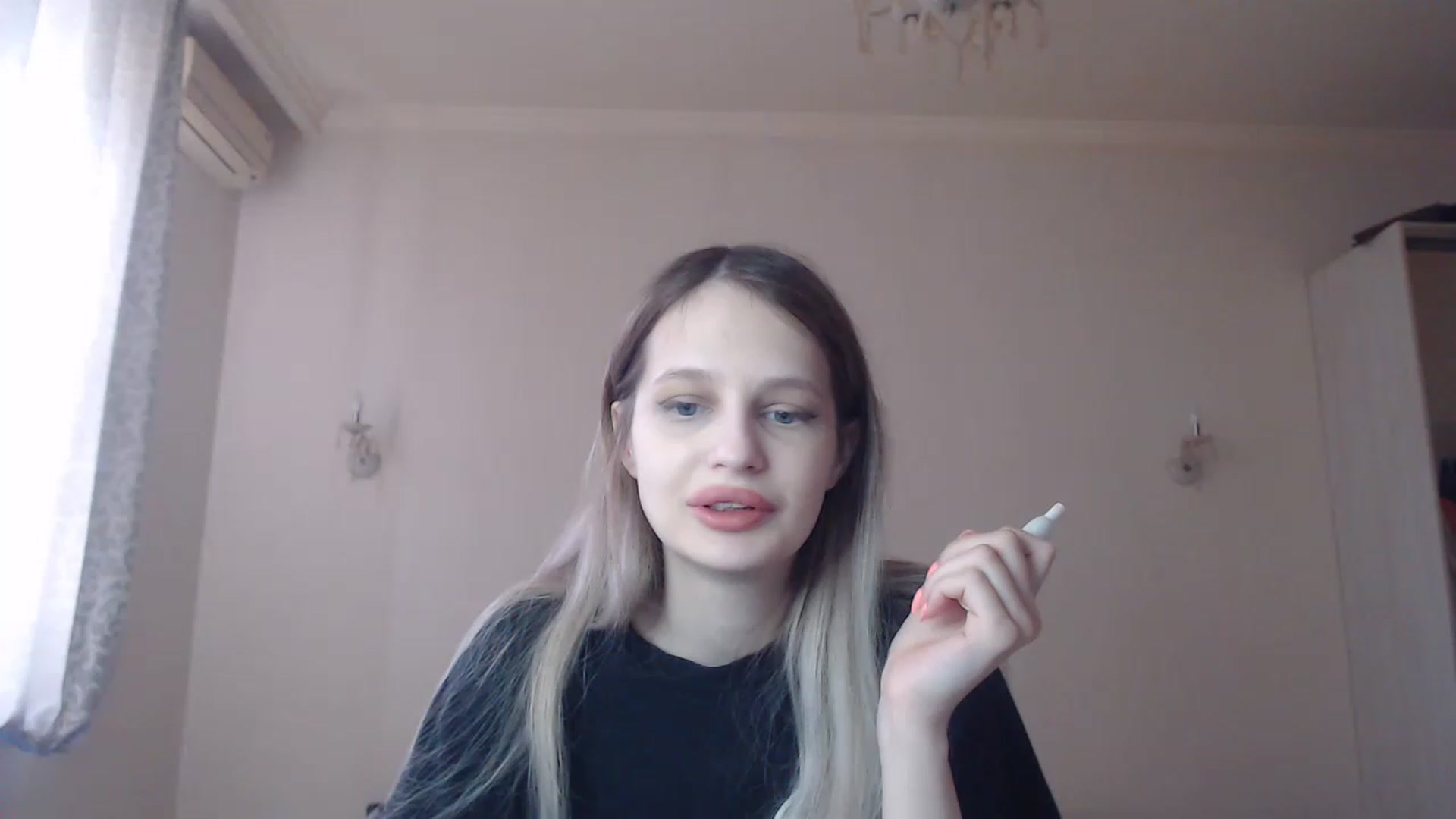 Gallery image thumbnail from Lola_vi's myfreecams stream on, 02/26/2023, 11:38 image 18 of 20