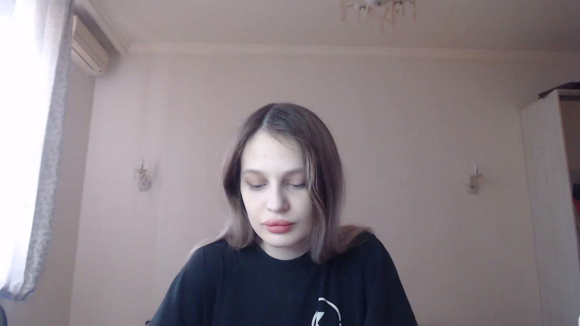 Gallery image thumbnail from Lola_vi's myfreecams stream on, 02/26/2023, 12:04 image 1 of 20