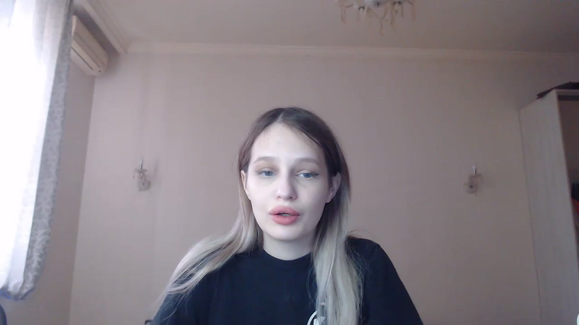 Gallery image thumbnail from Lola_vi's myfreecams stream on, 02/26/2023, 12:04 image 8 of 20