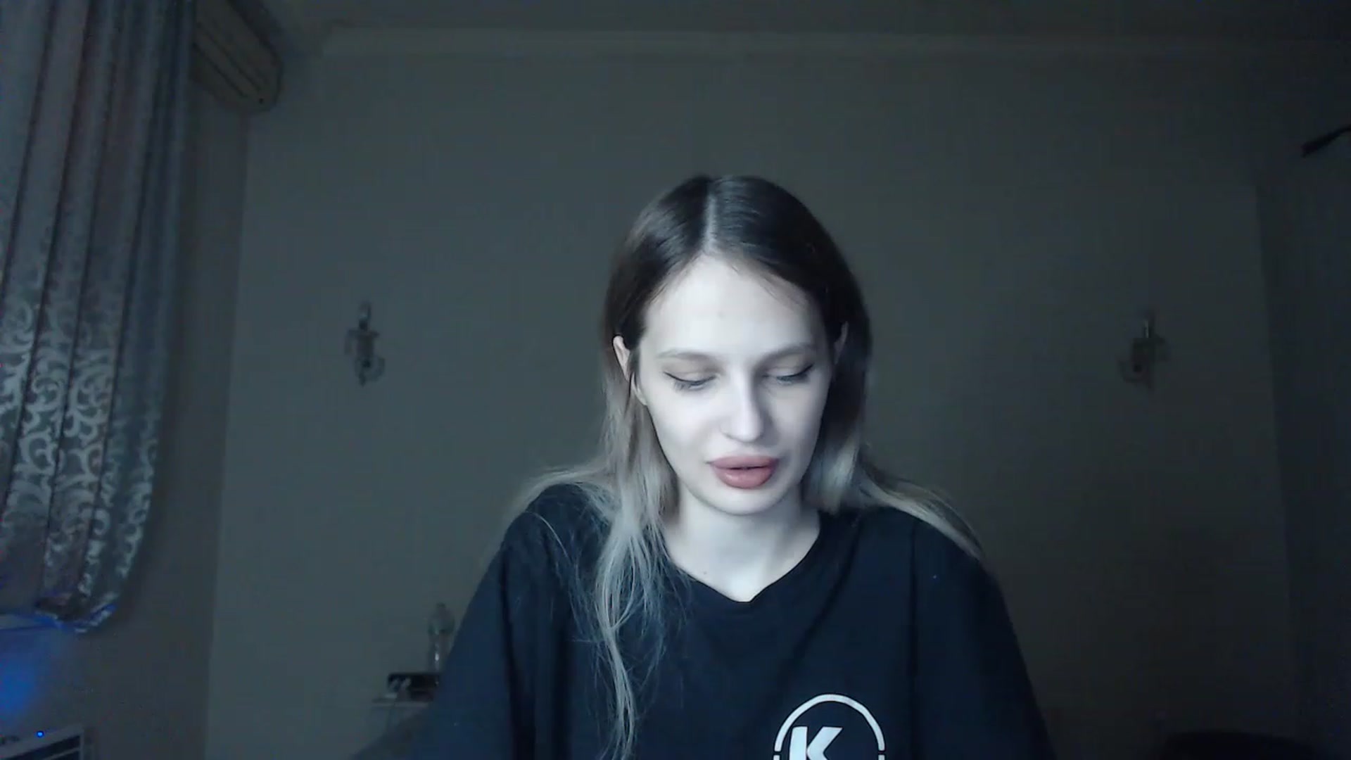 Gallery image thumbnail from Lola_vi's myfreecams stream on, 02/27/2023, 17:19 image 5 of 20