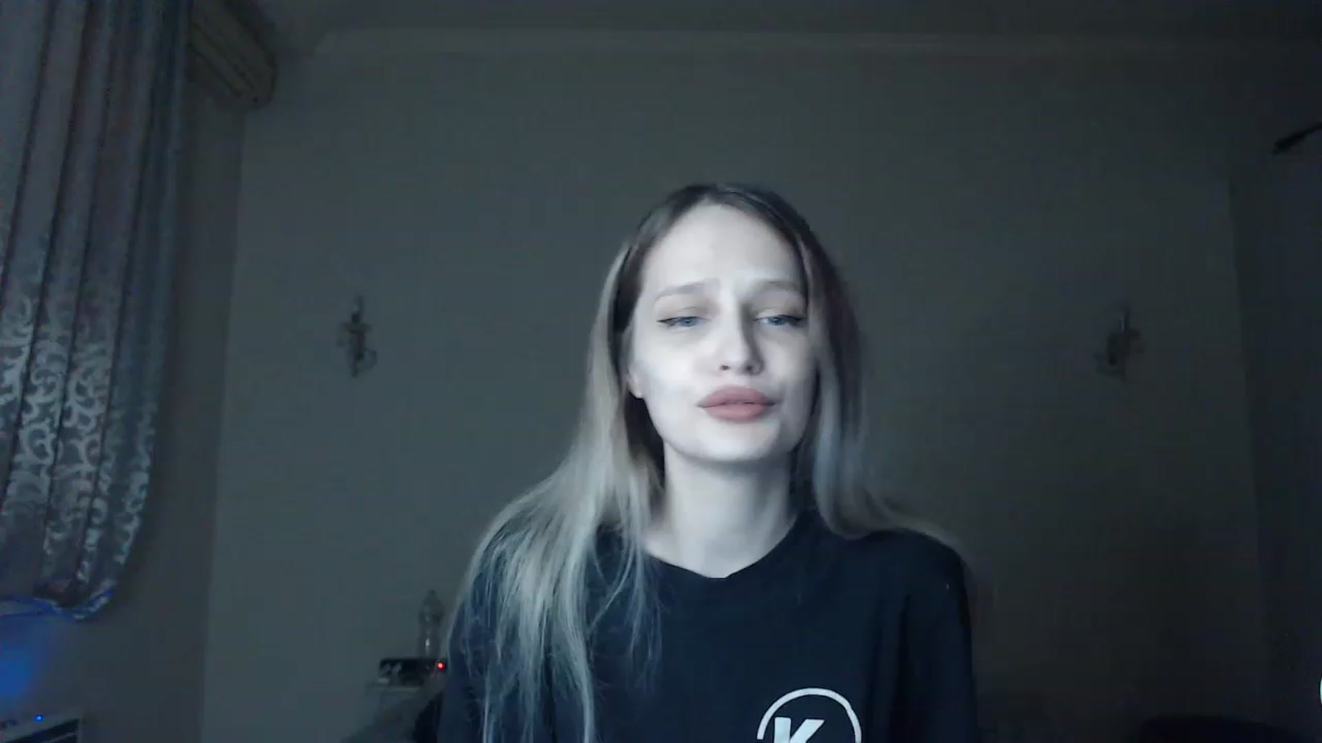 Gallery image thumbnail from Lola_vi's myfreecams stream on, 02/27/2023, 17:19 image 11 of 20